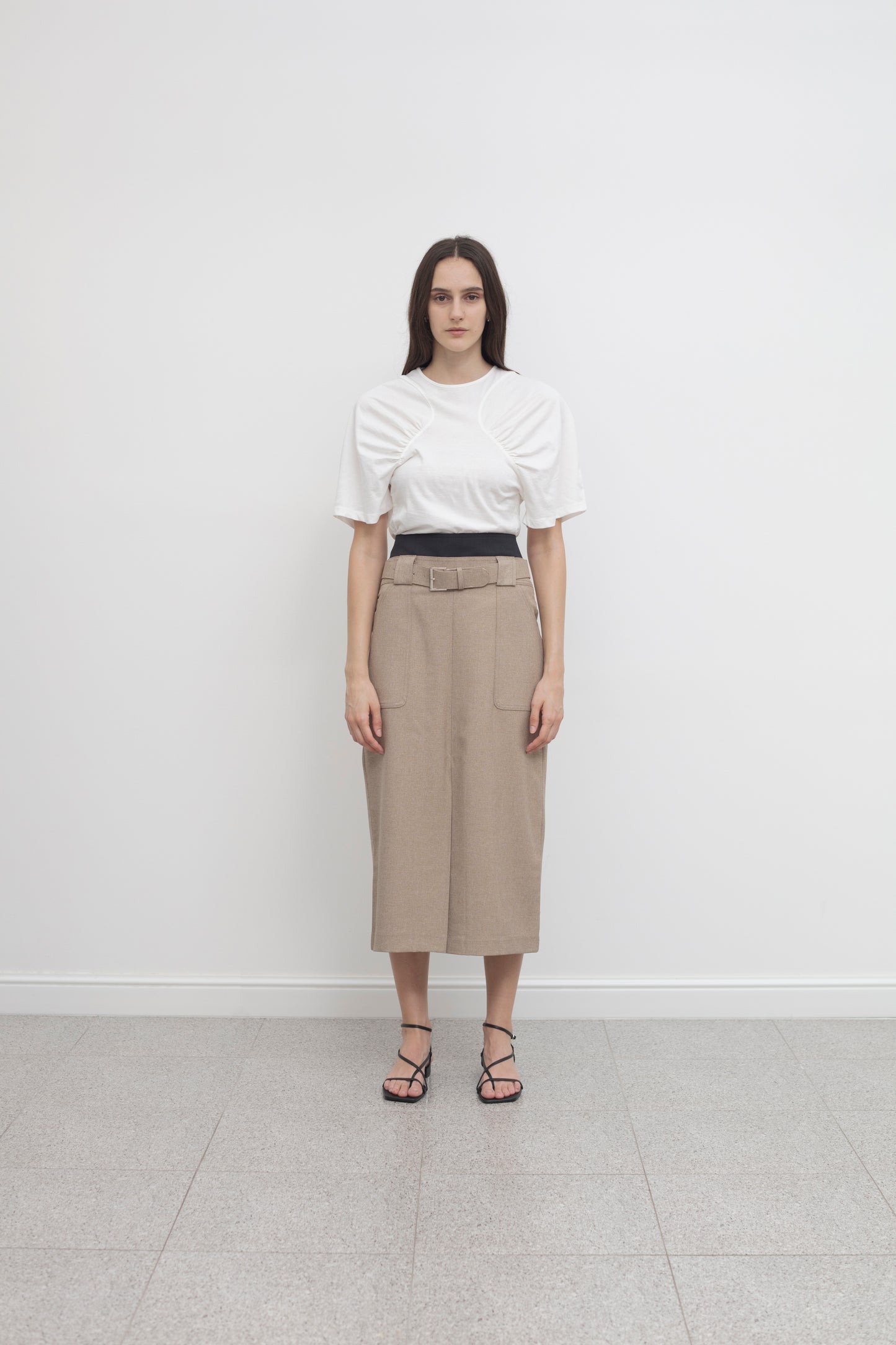 RUCHED TEE
