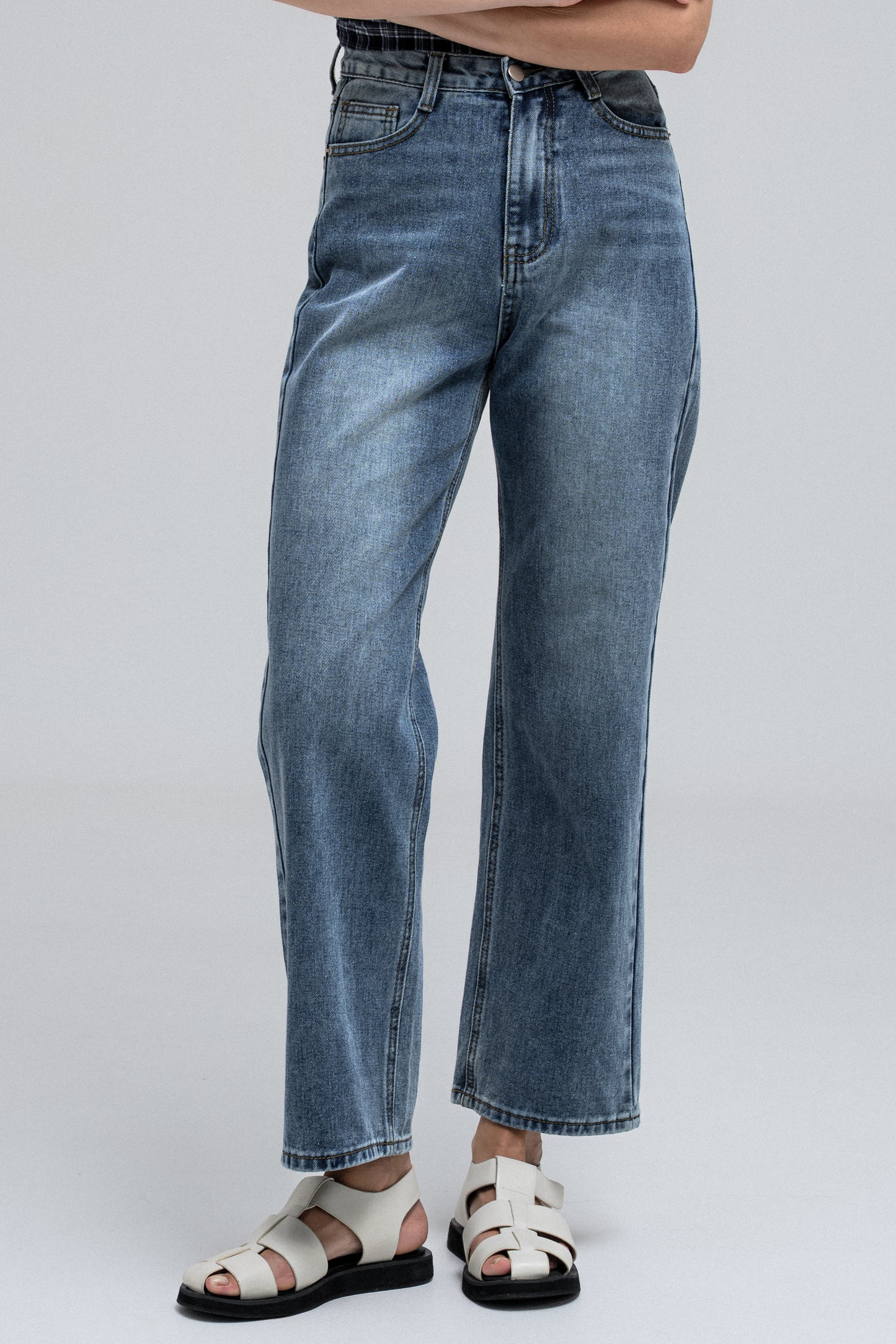 TIA DENIM