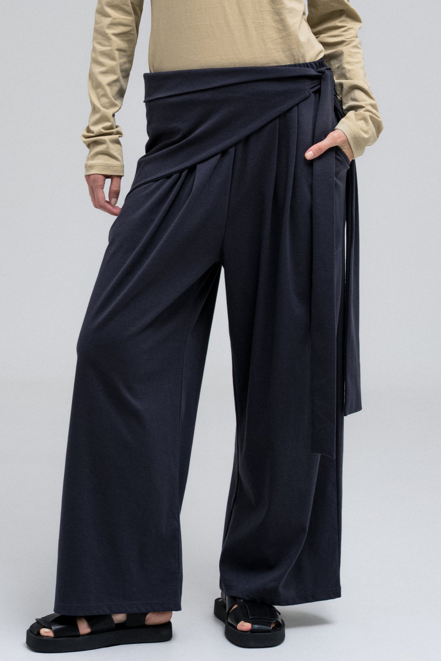 MONROE WRAPPED PANTS