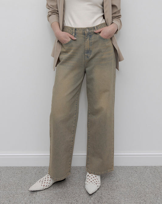 NEUTRAL WASH DENIM