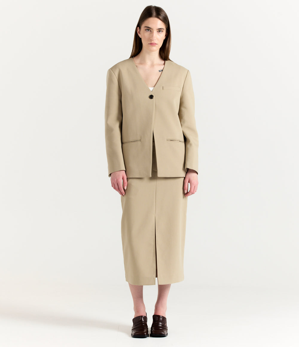 COLLAR-LESS BLAZER AND SKIRT SET