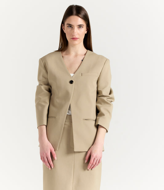 COLLAR-LESS BLAZER AND SKIRT SET