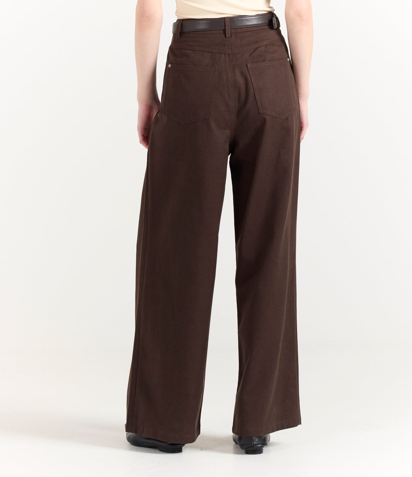 PLEATED BELTED PANTS