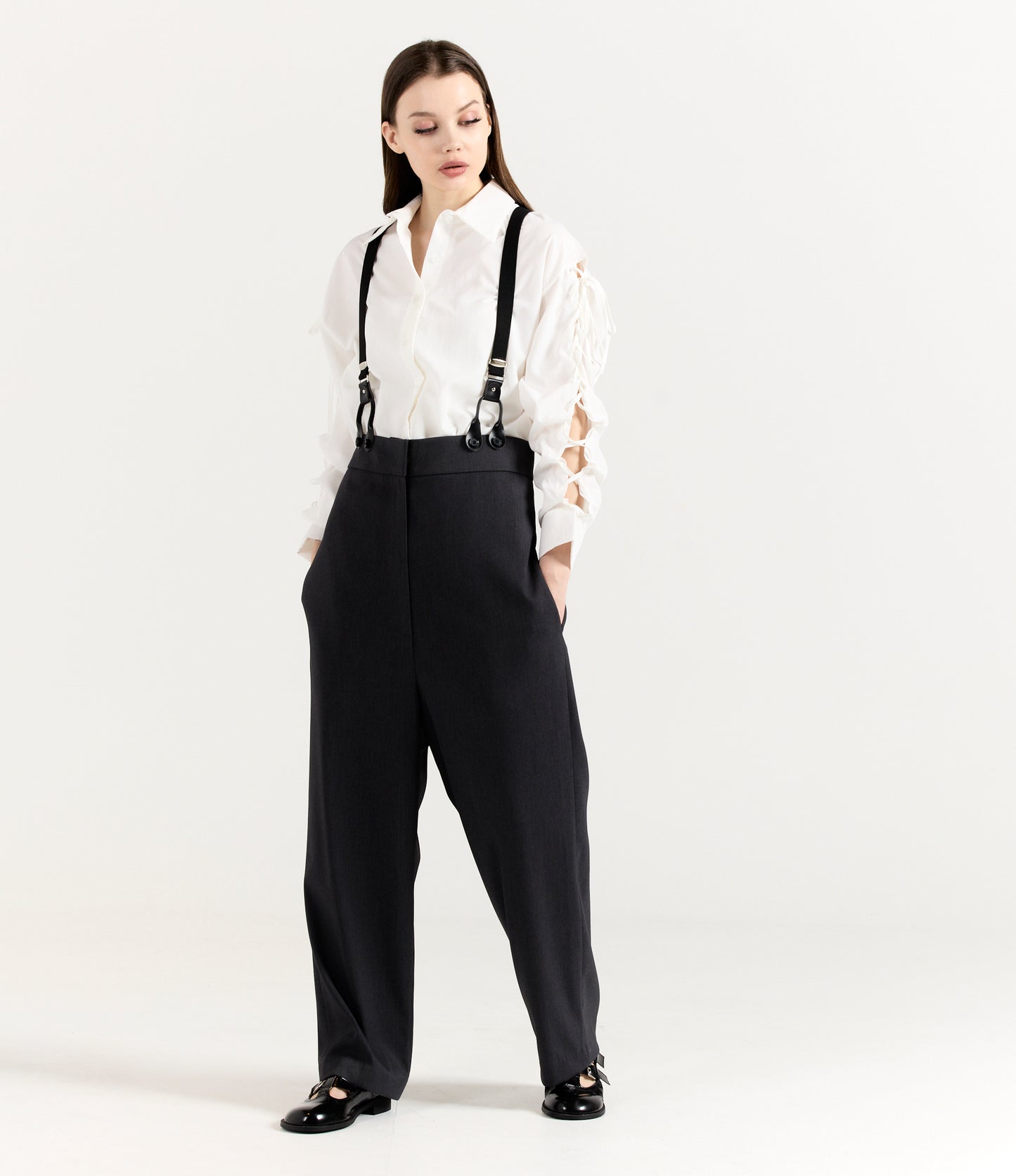 SUIT PANTS WITH SUSPENDERS