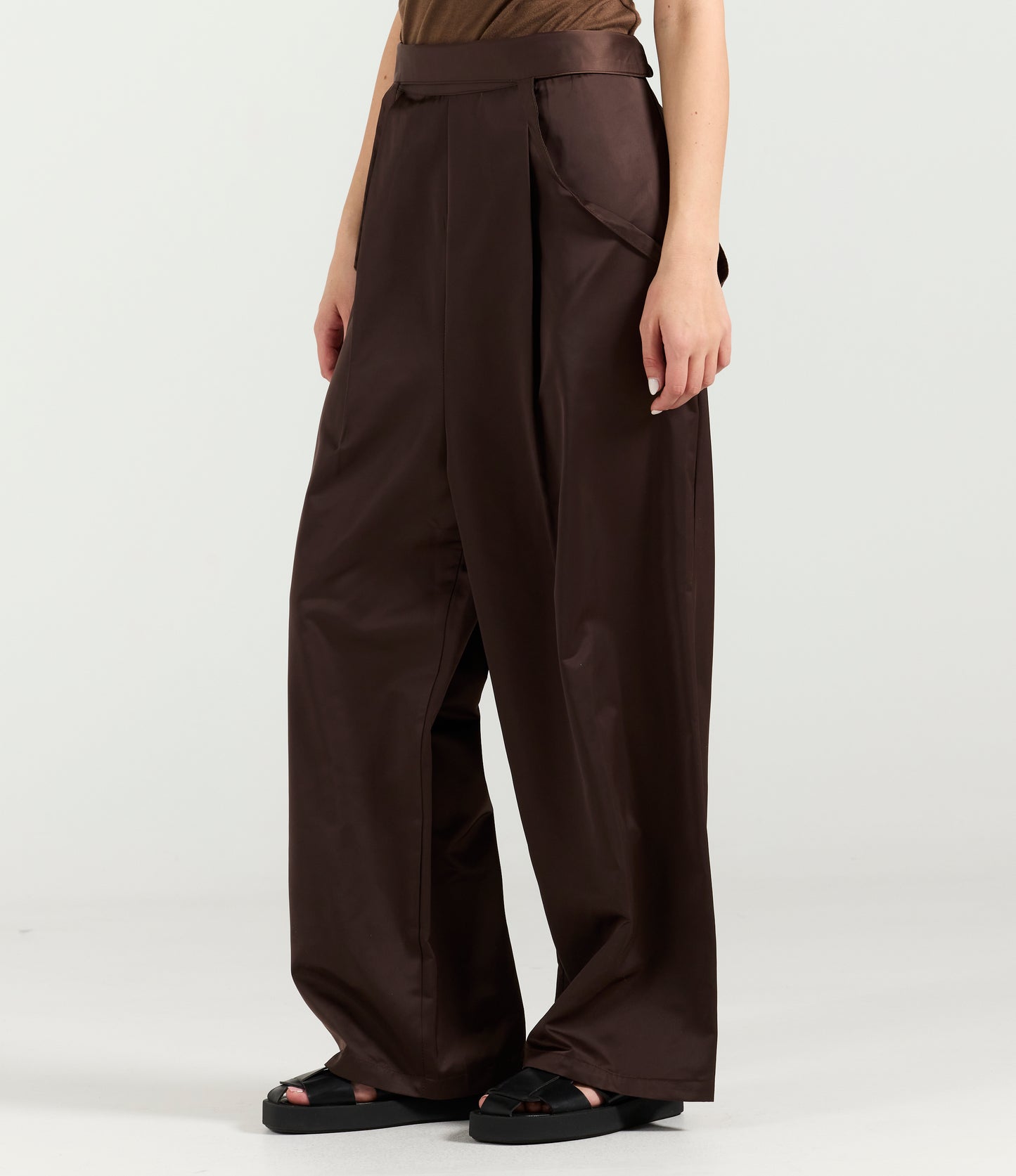 SILK BROWN PANTS