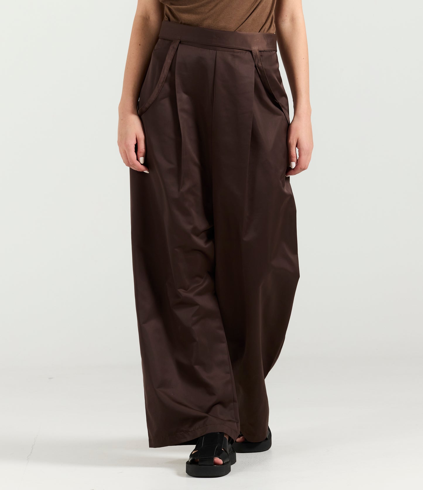 SILK BROWN PANTS