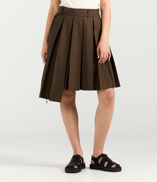 PLEATED ASYMMETRIC SKIRT