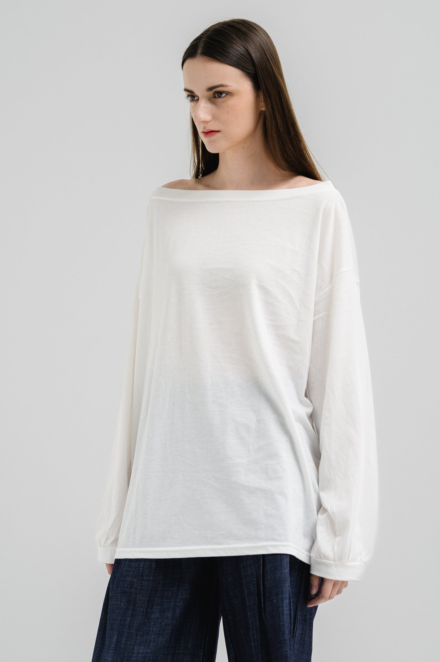 OFF SHOULDER TEE