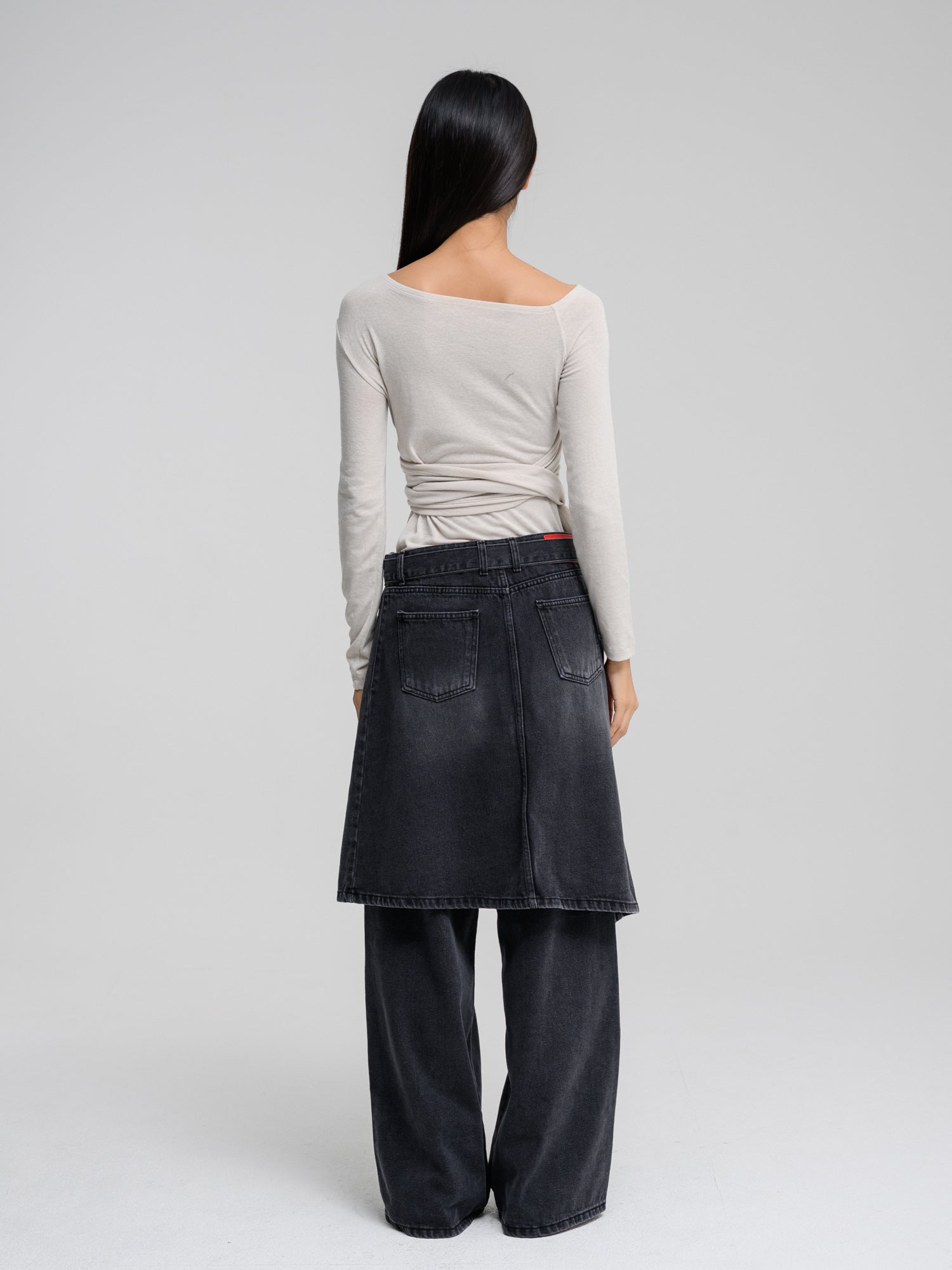 AVIRA WRAP TOP