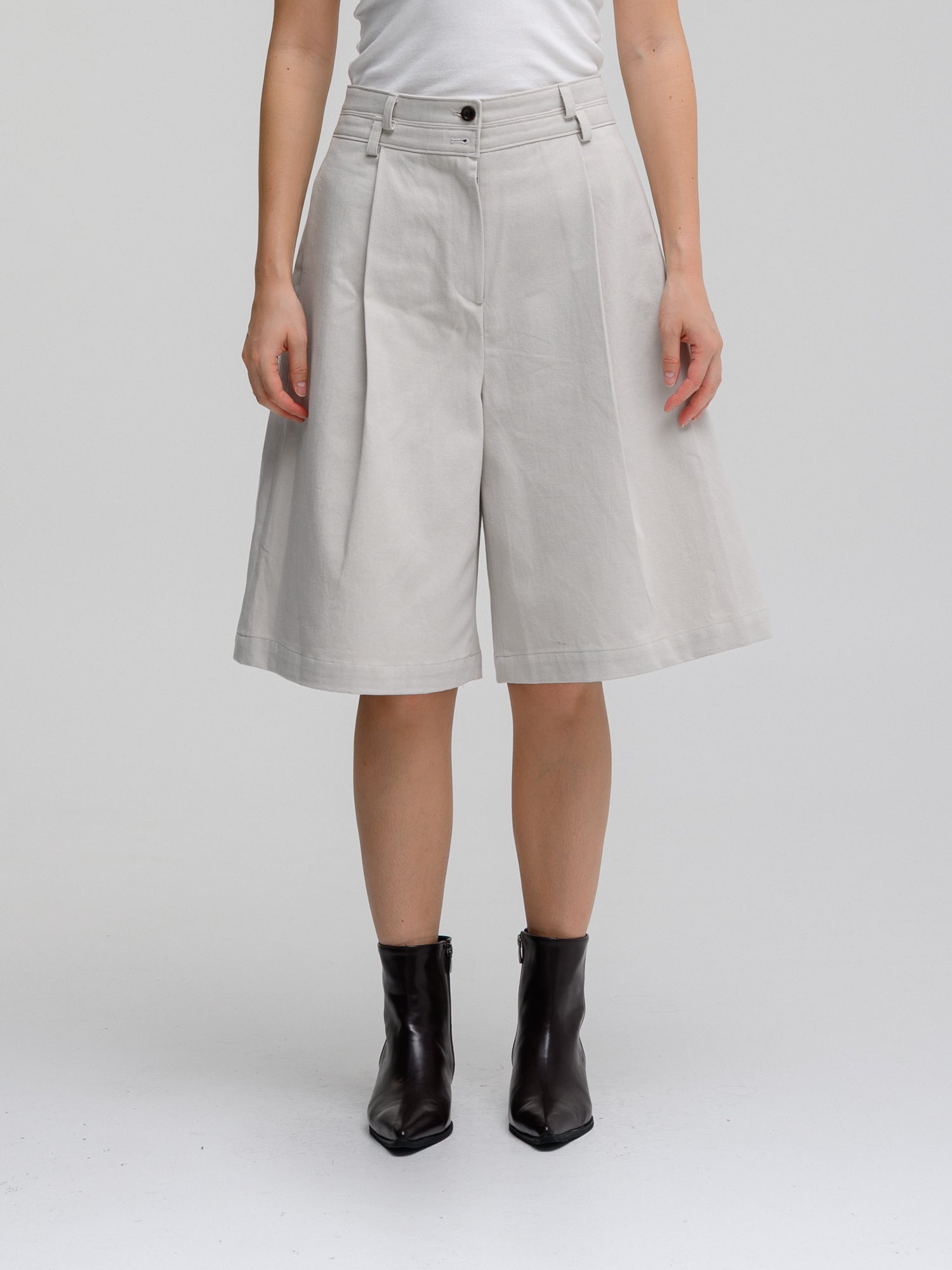 ORLY WIDE SHORTS