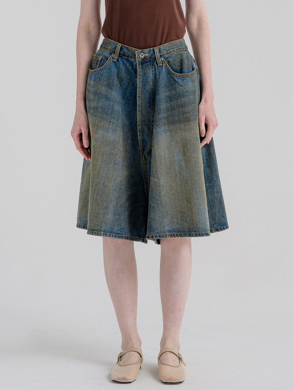 ALINA BAGGY SHORTS