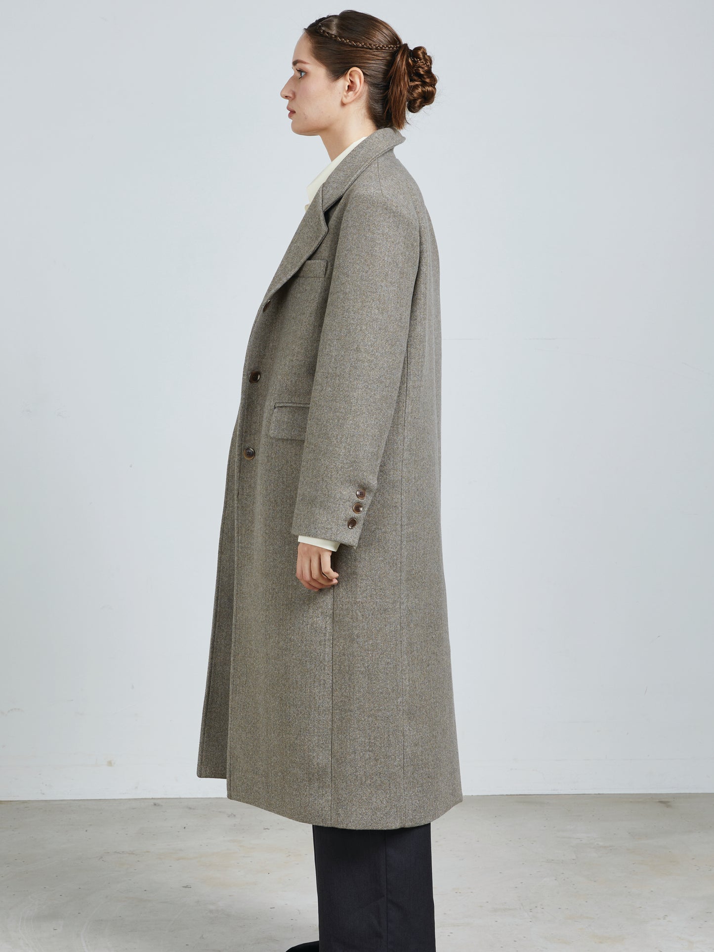 FITTED WOOL COAT