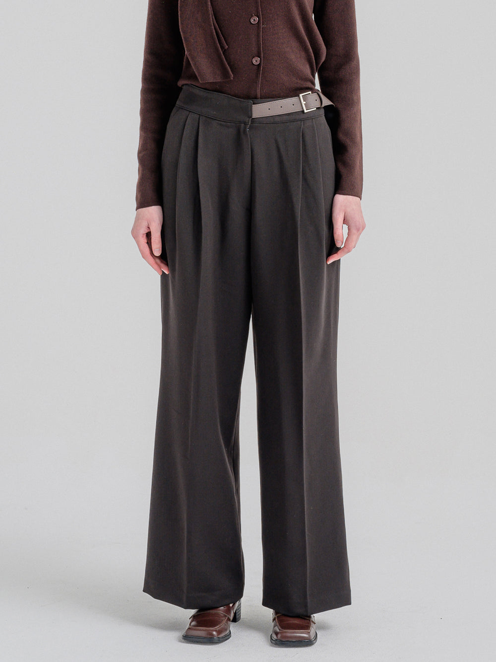 HALF BELTED SUIT PANTS