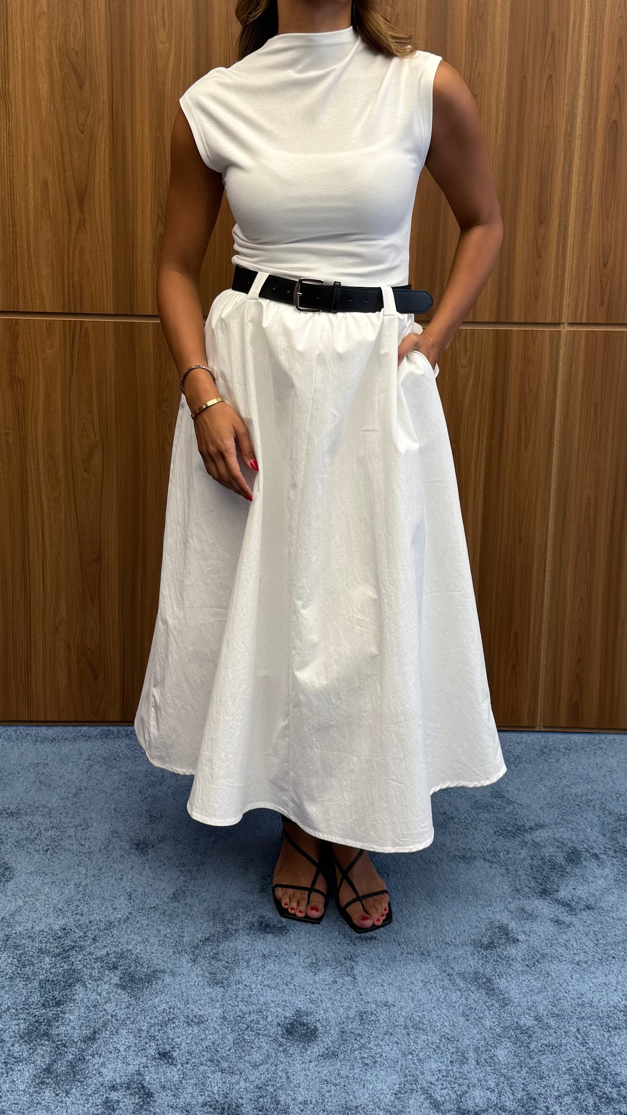 ELARA MIDI DRESS