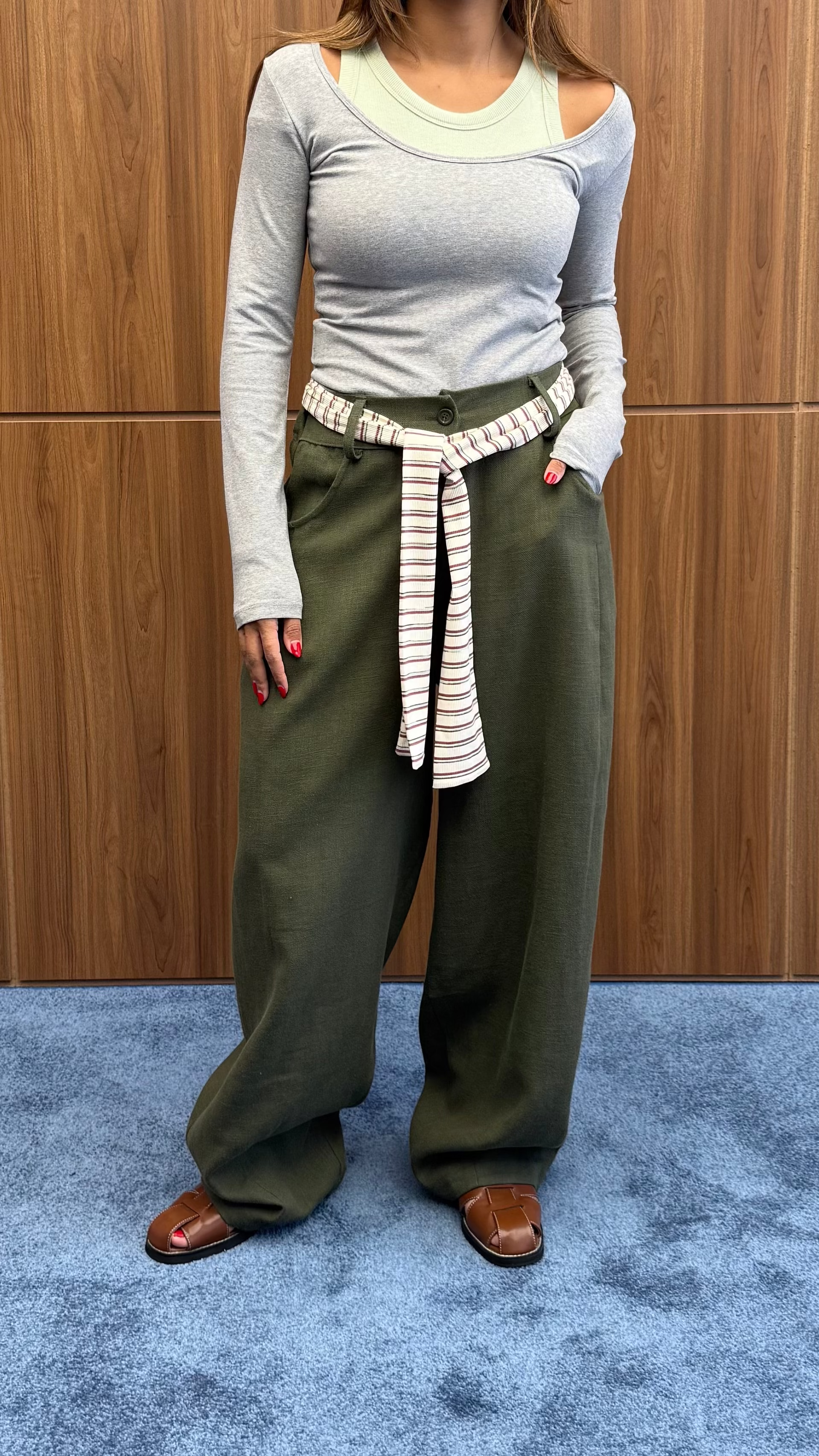TIE KHAKI PANTS
