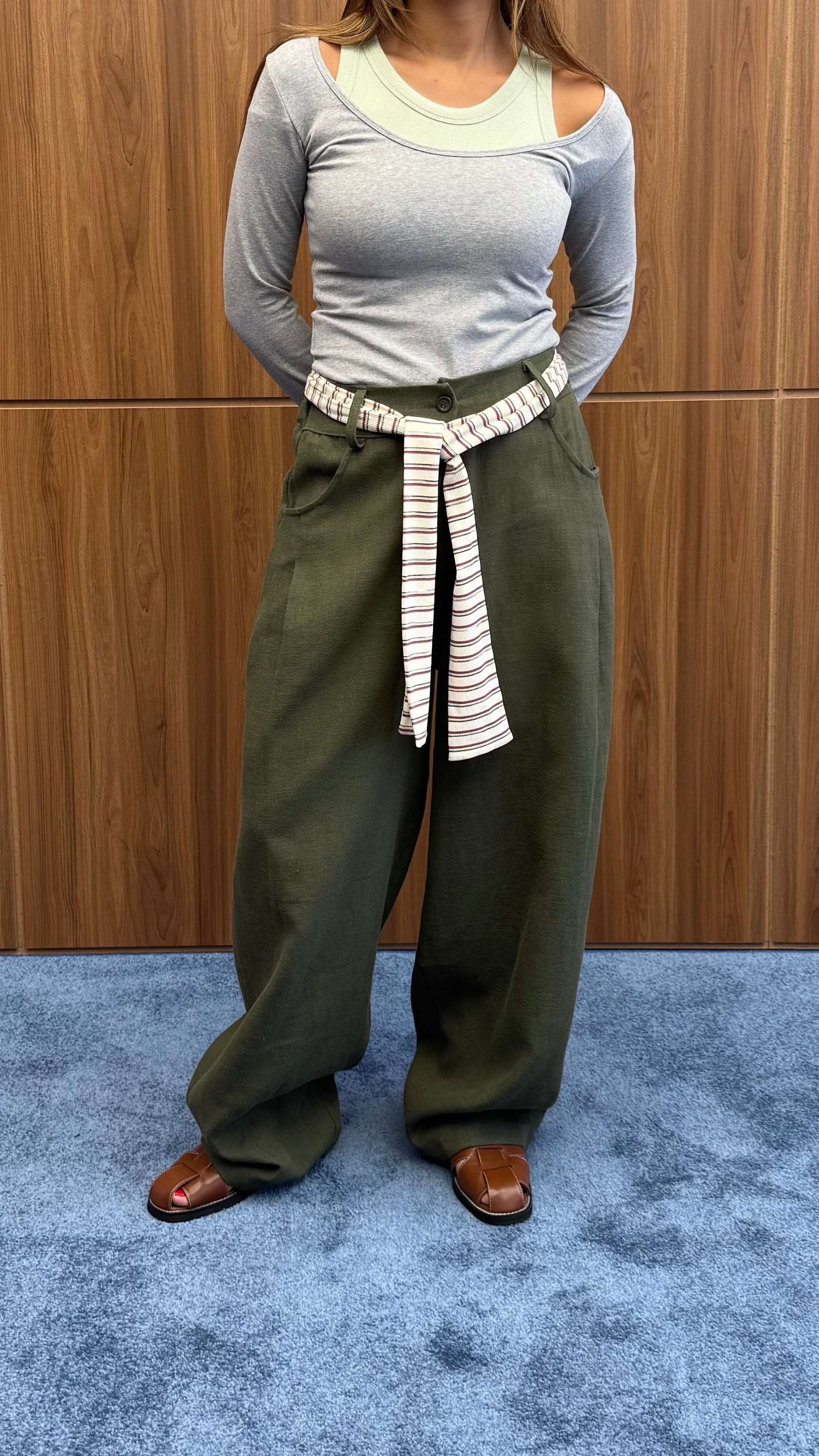 TIE KHAKI PANTS