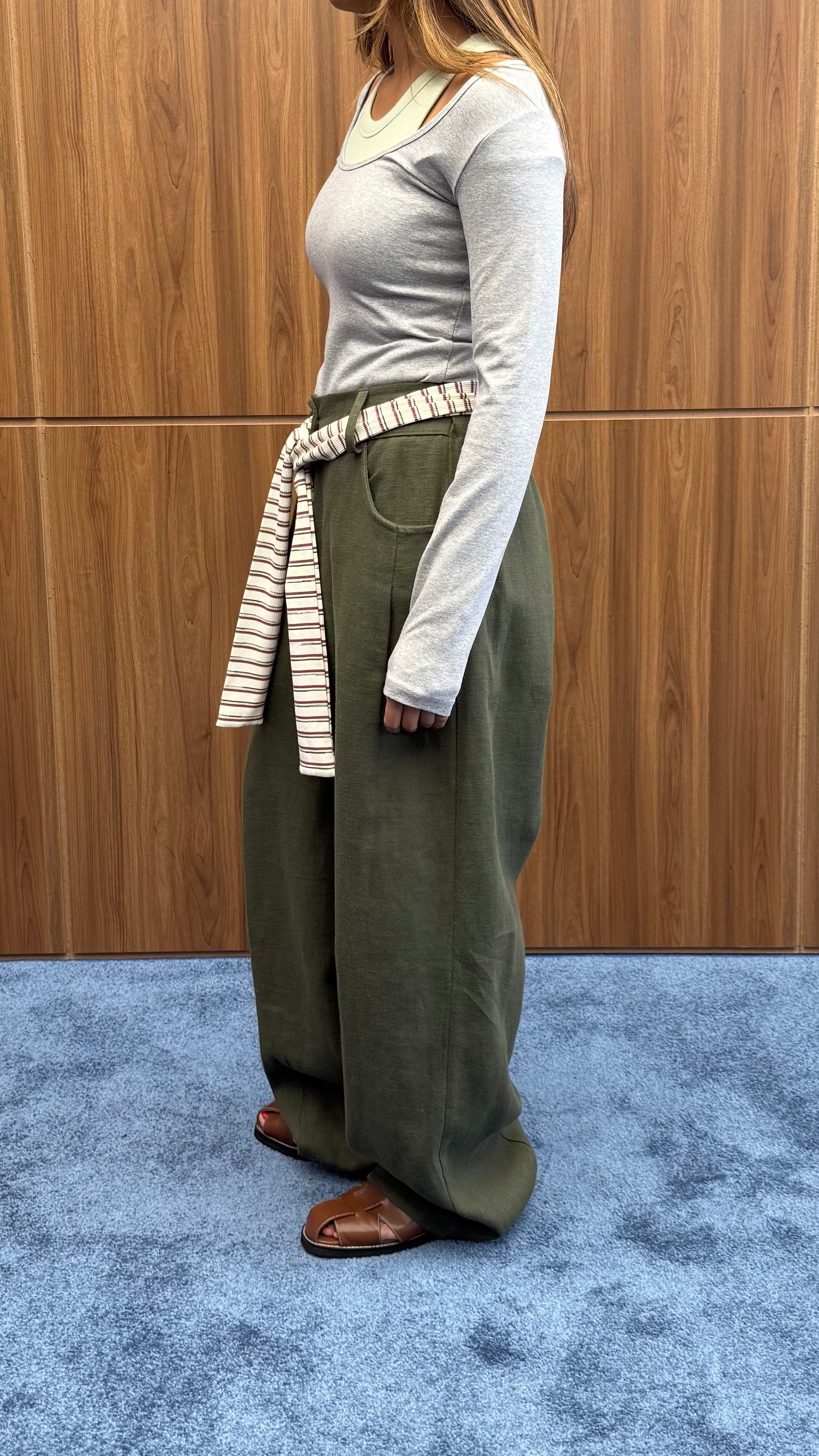 TIE KHAKI PANTS