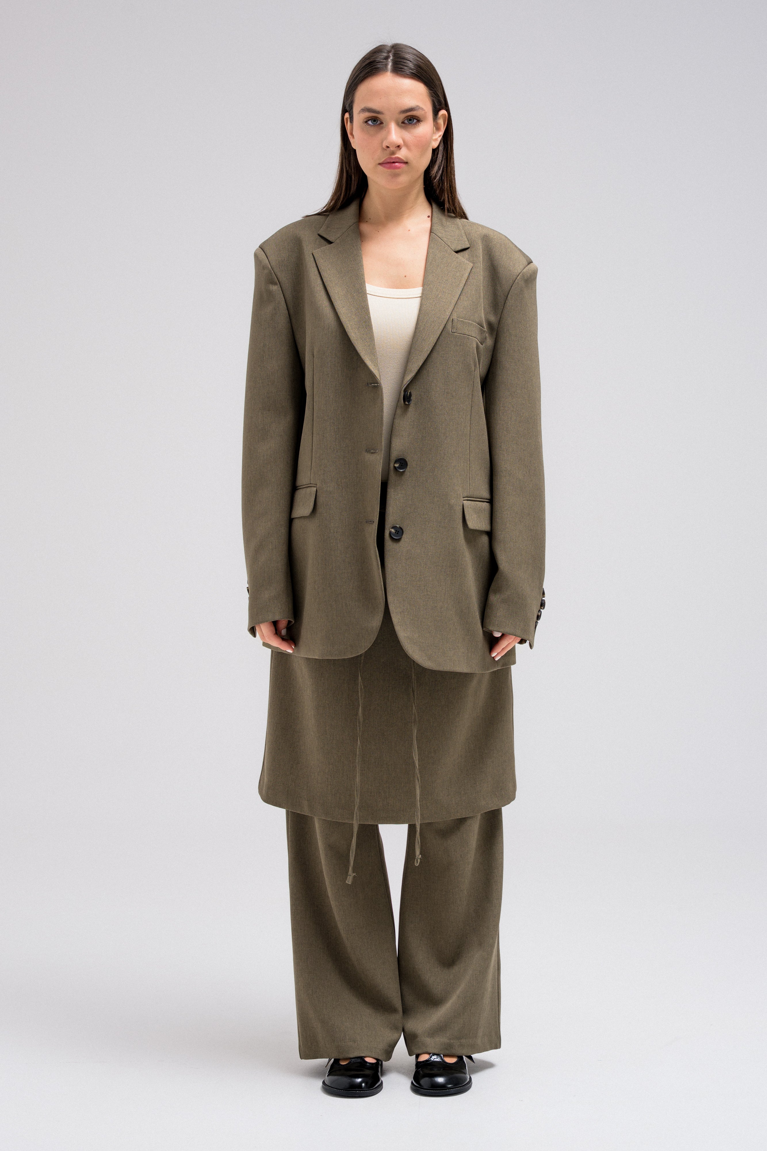 NOVA TAILORED SET