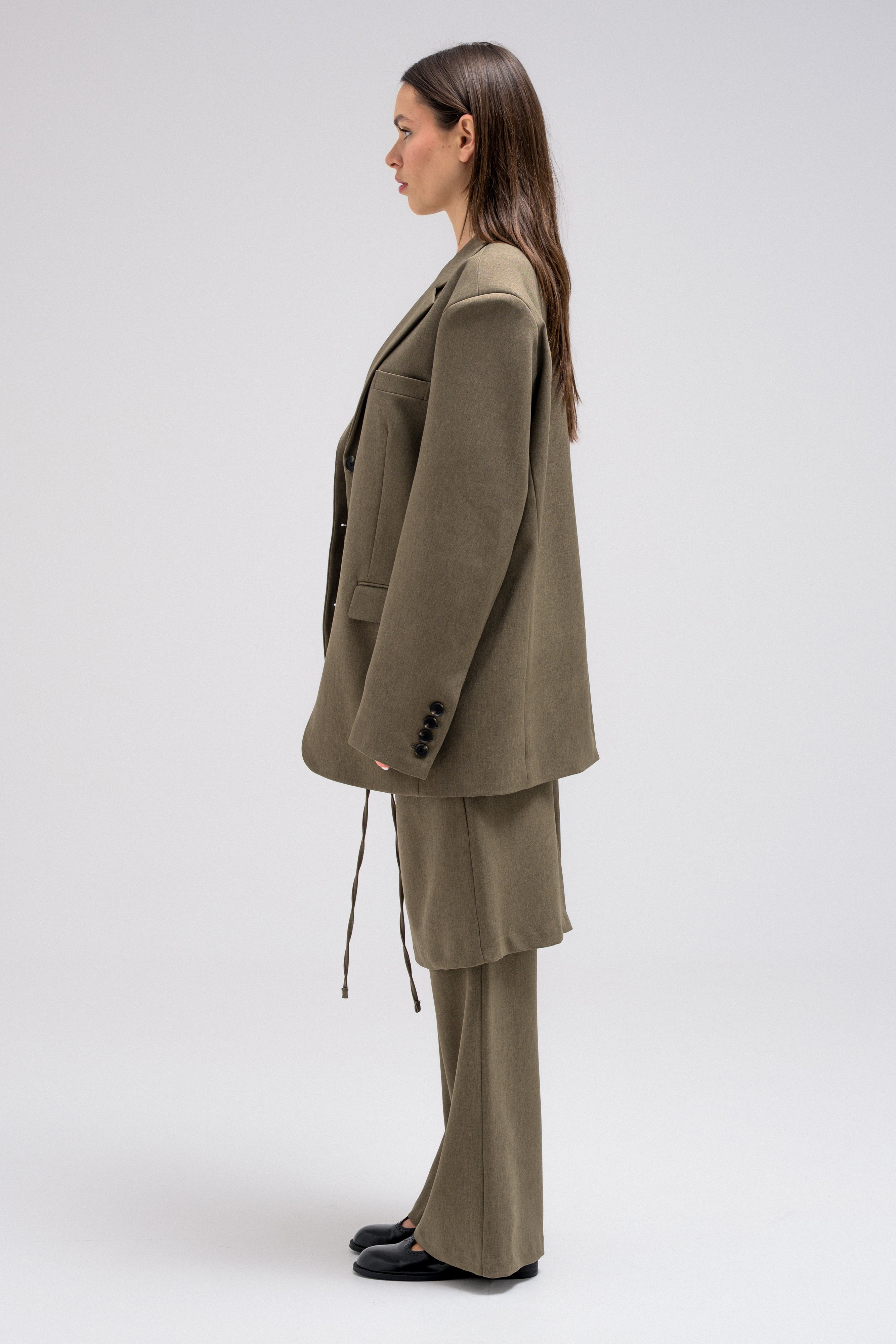 NOVA TAILORED SET