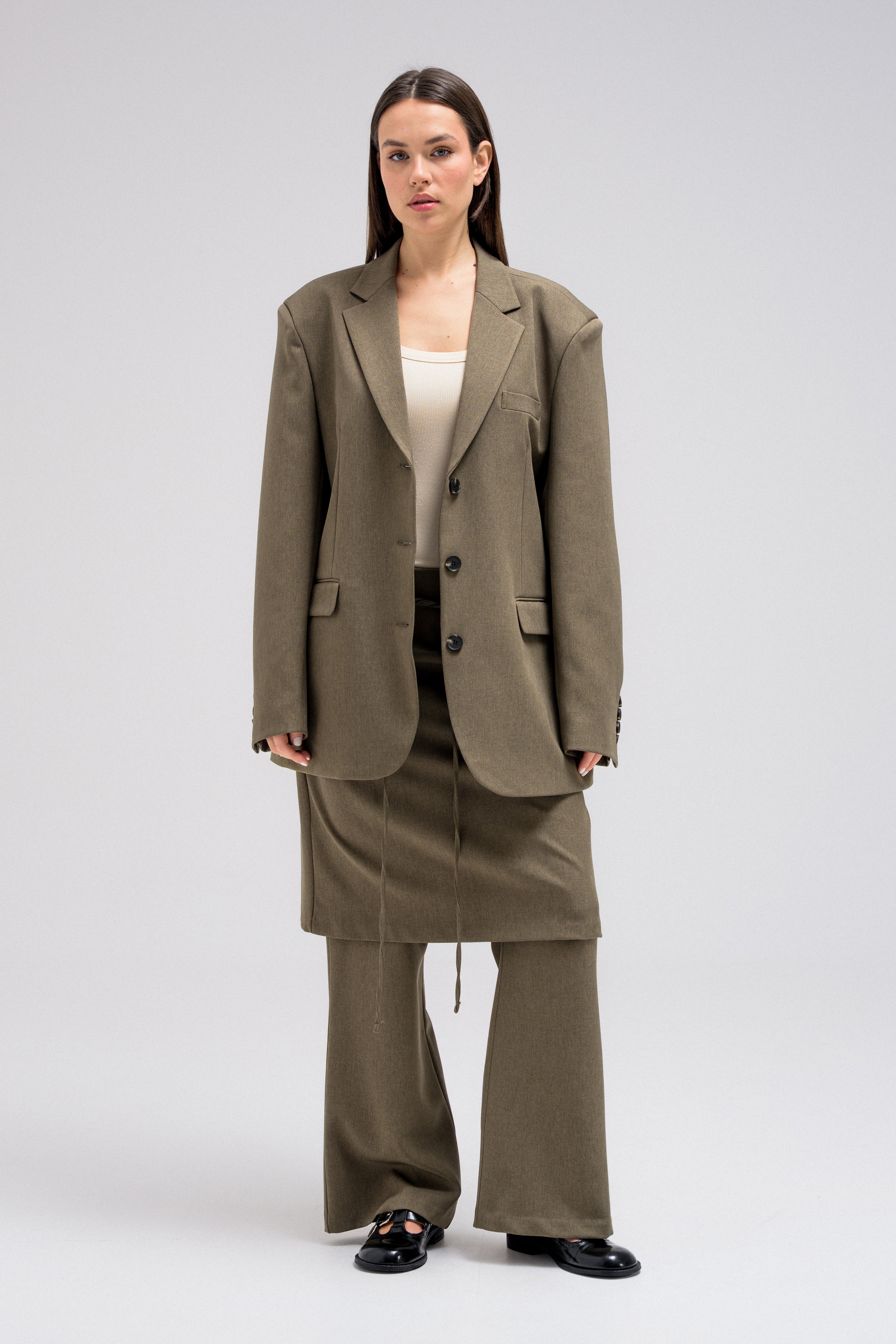 NOVA TAILORED SET