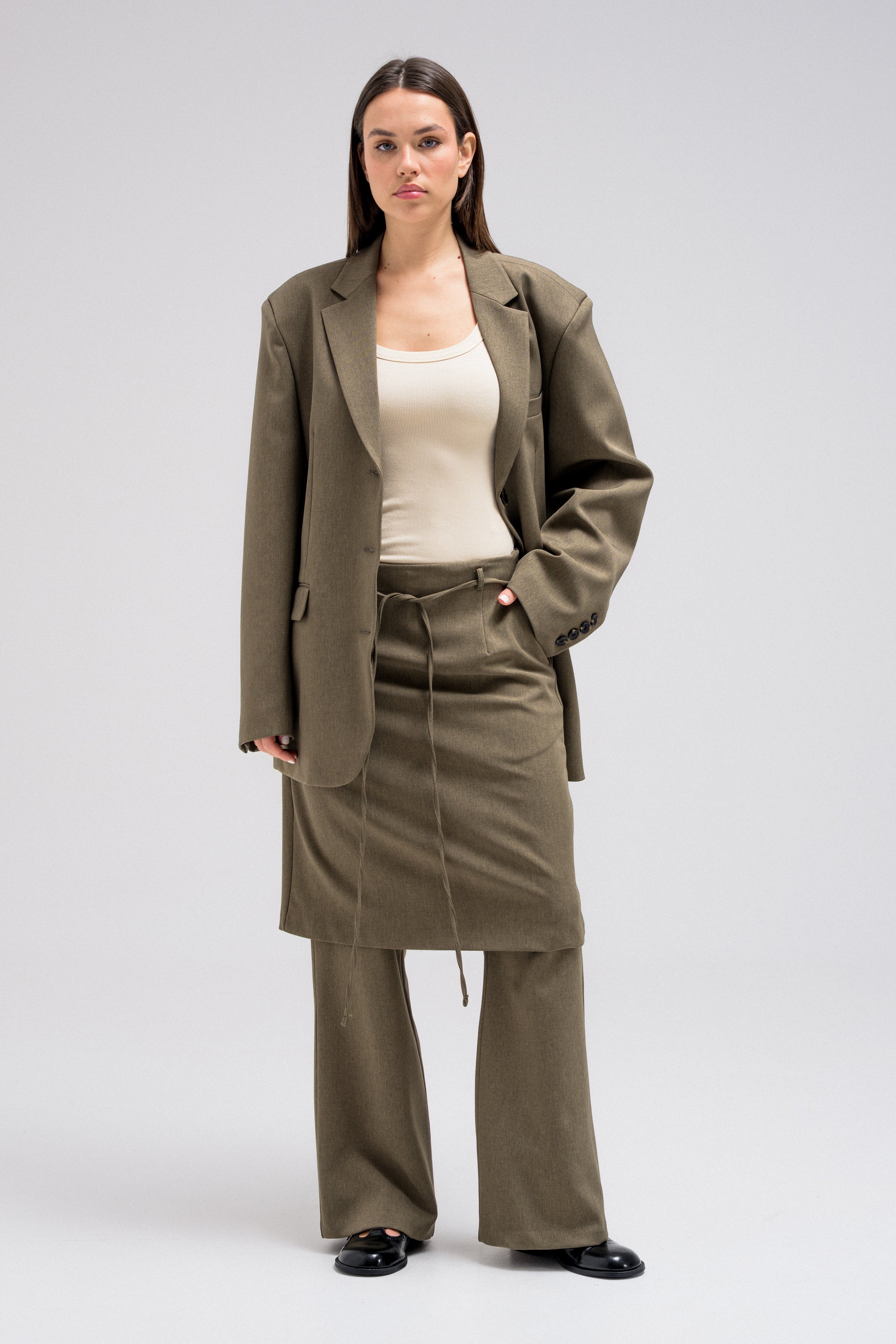 NOVA TAILORED SET