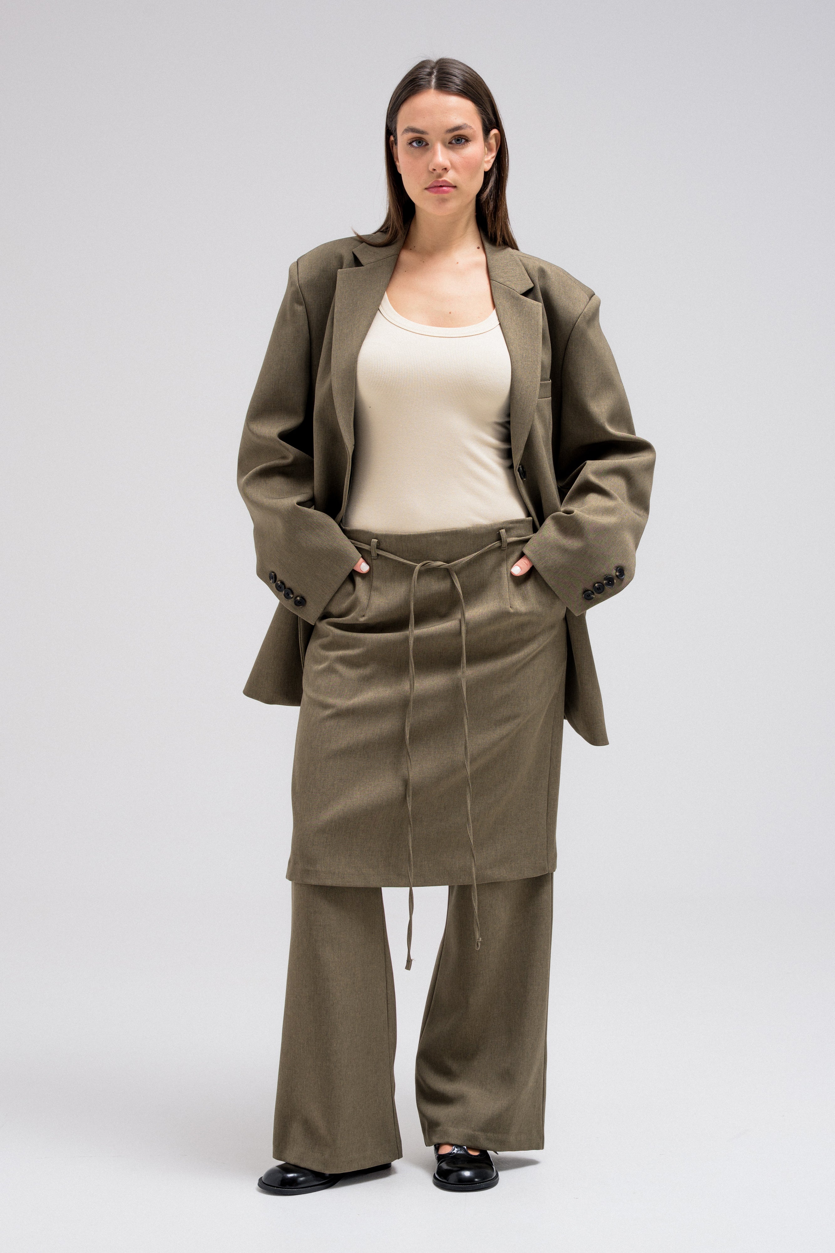 NOVA TAILORED SET