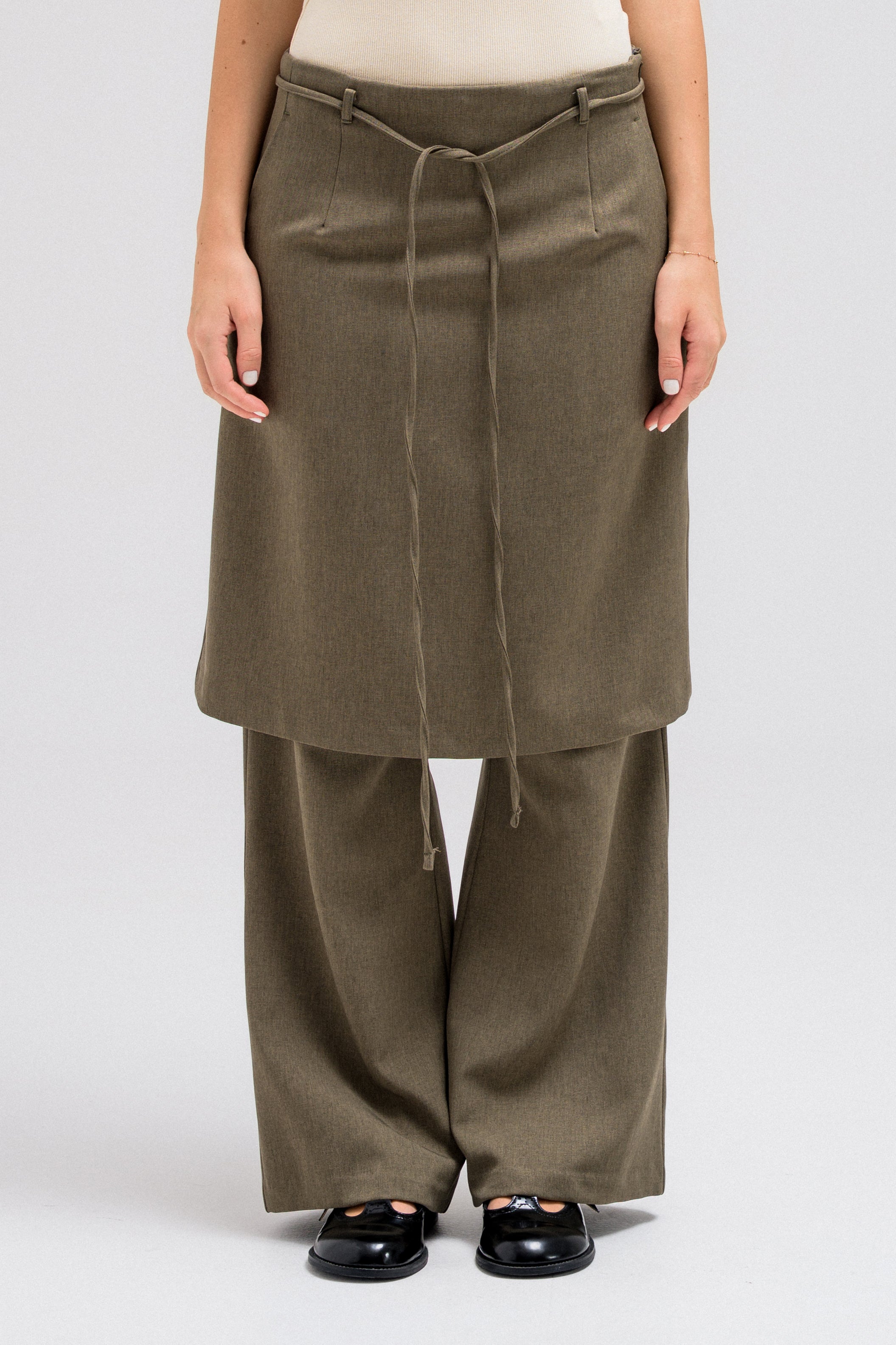 NOVA TAILORED SET