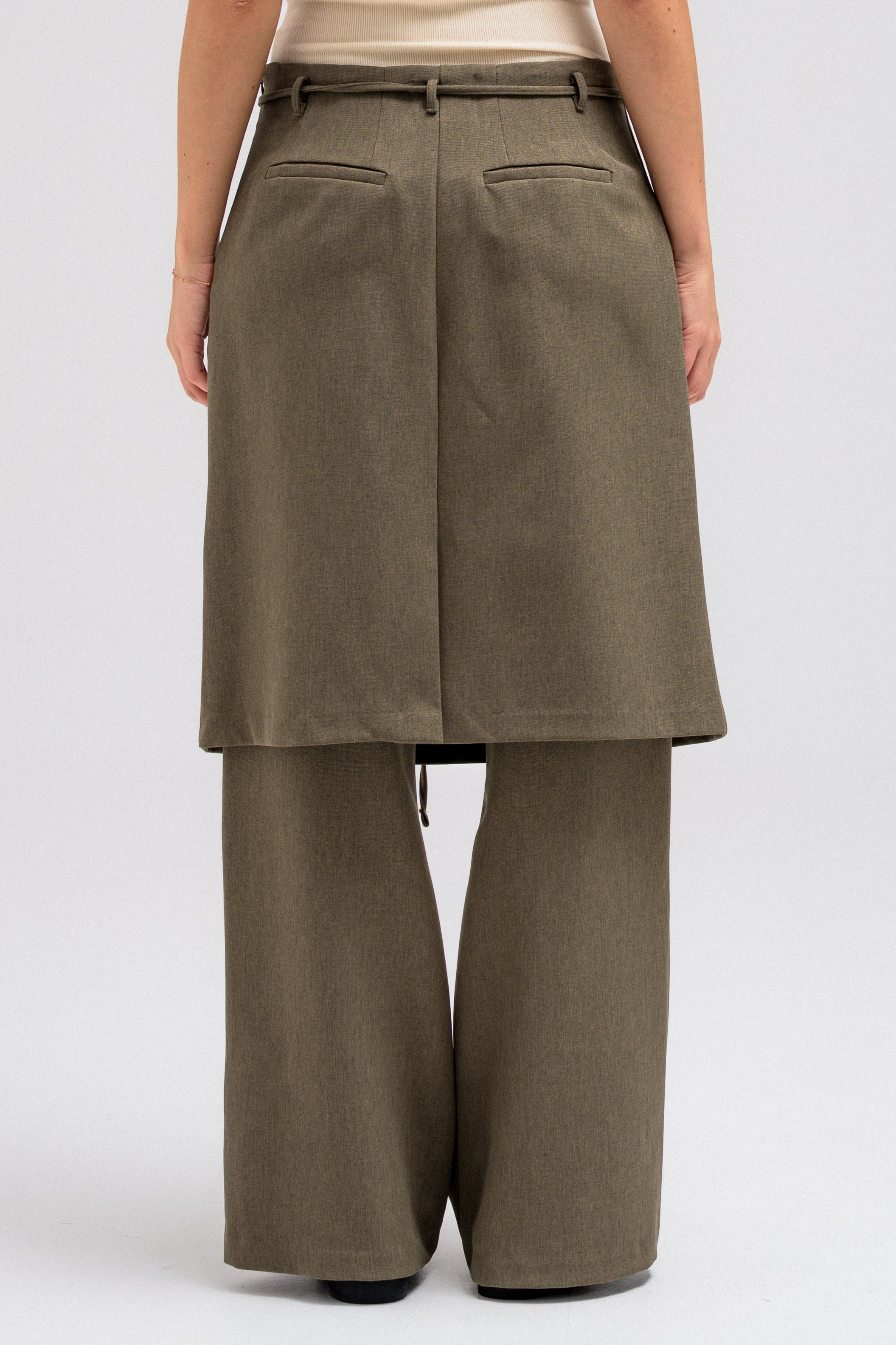 NOVA TAILORED SET