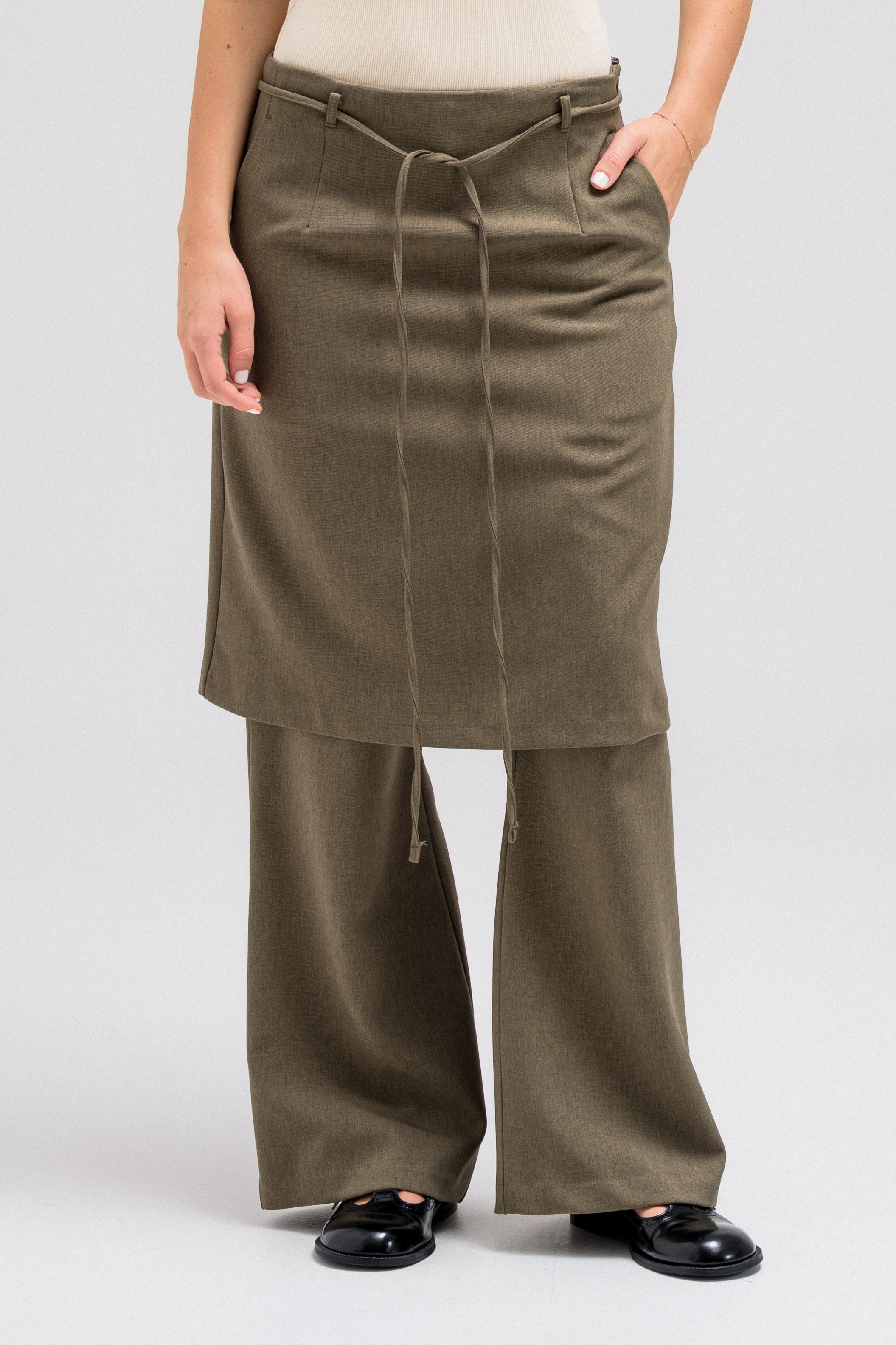 NOVA TAILORED SET