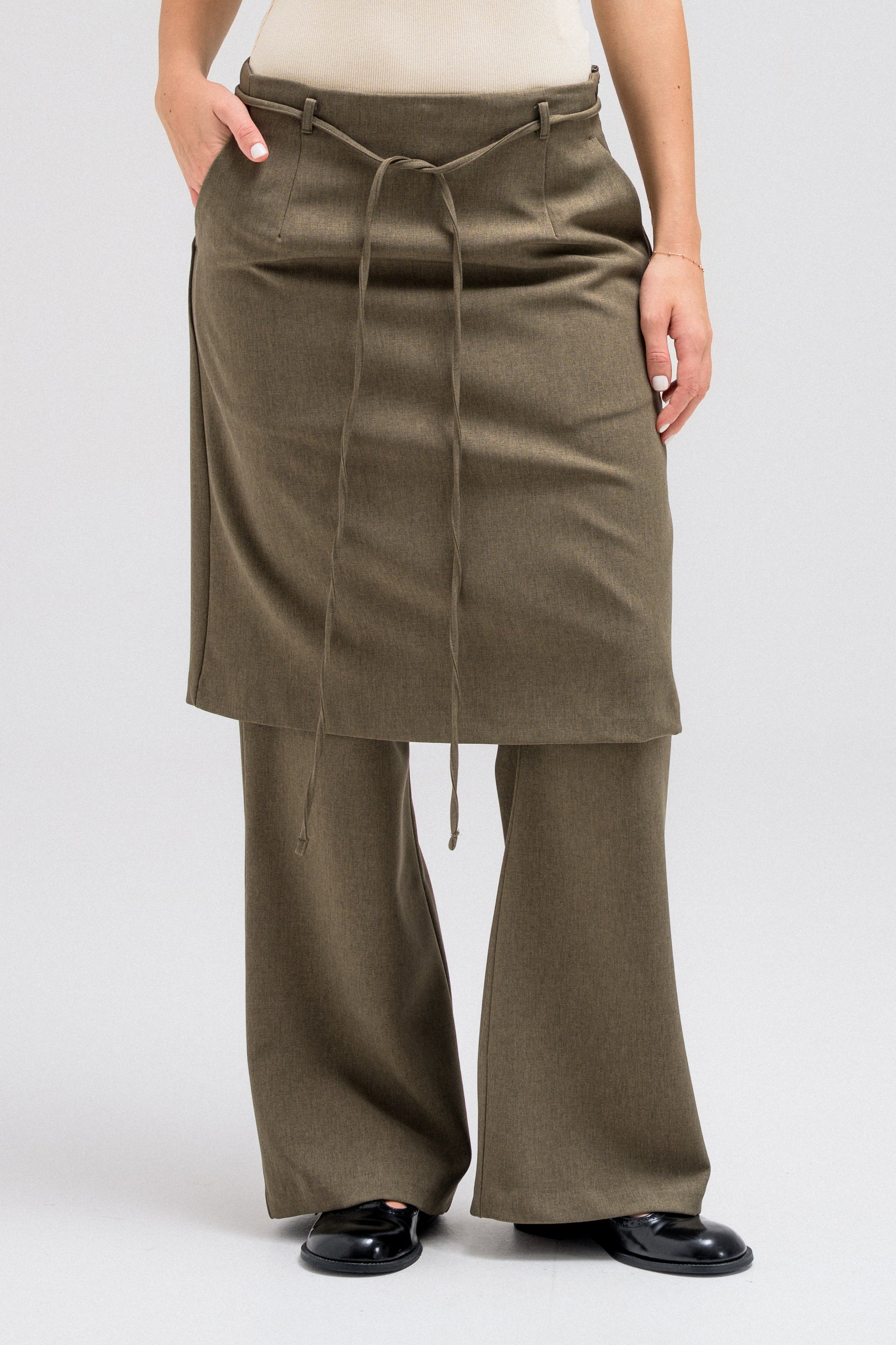 NOVA TAILORED SET