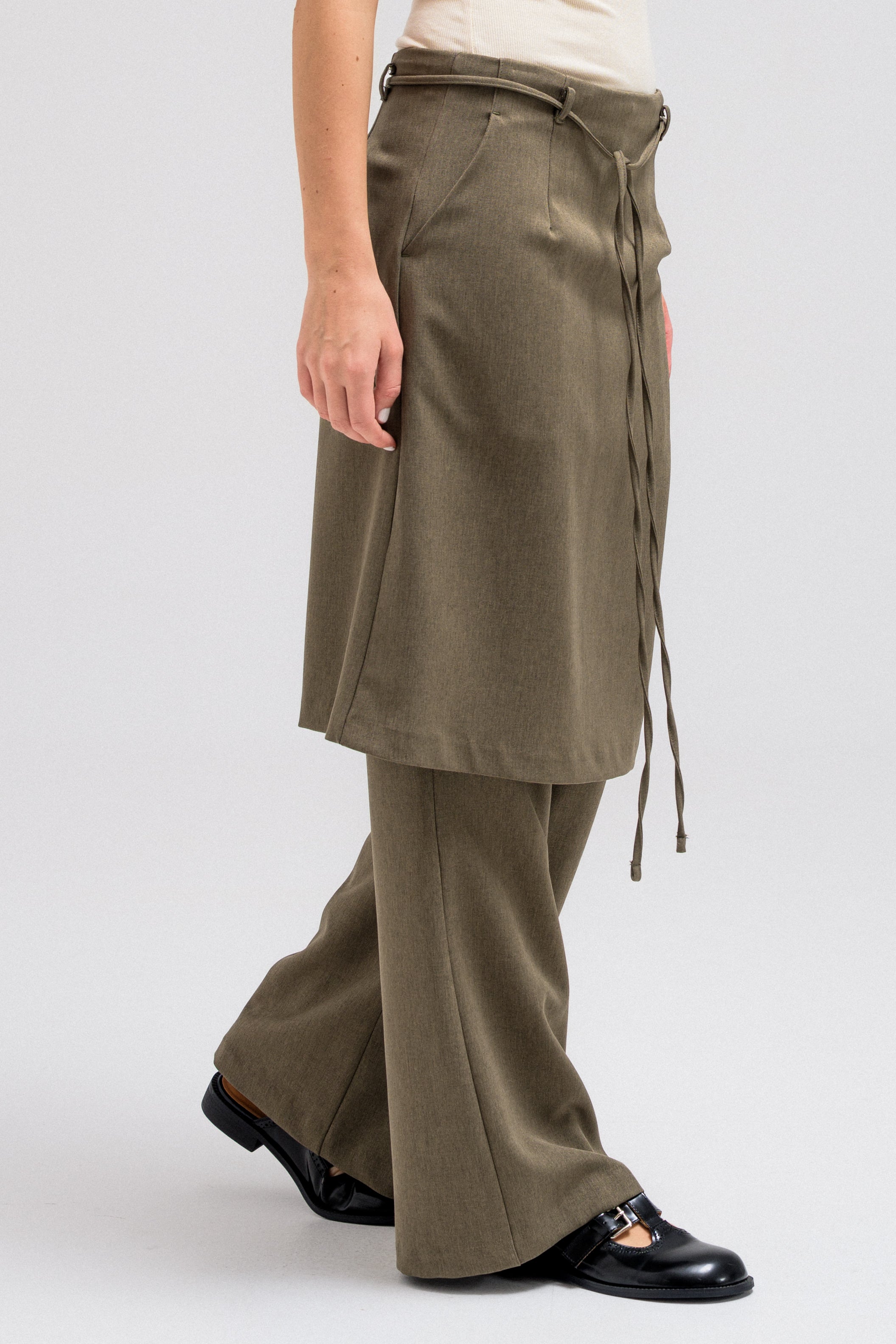 NOVA TAILORED SET