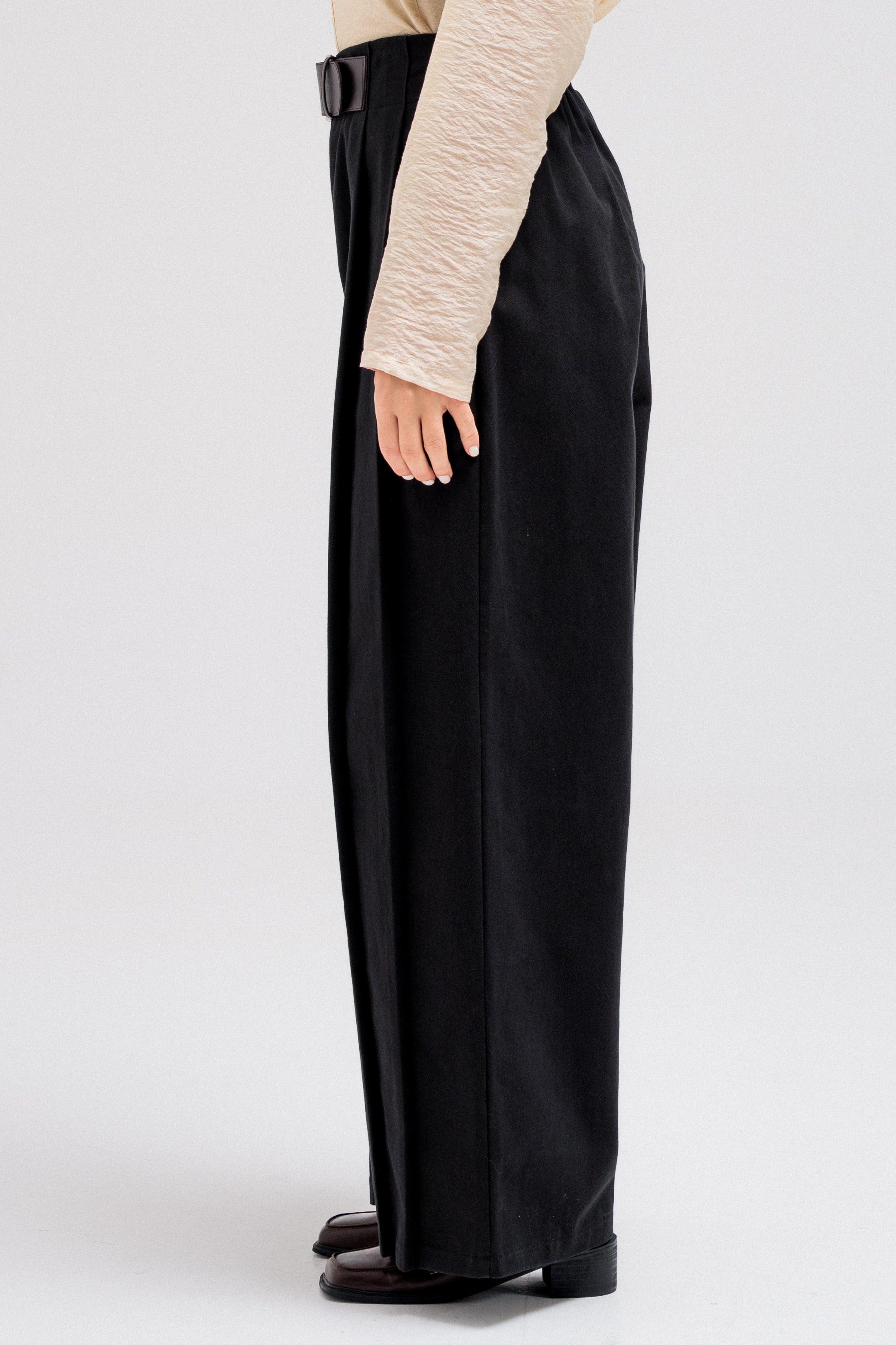 SOFT PLEAT TROUSER