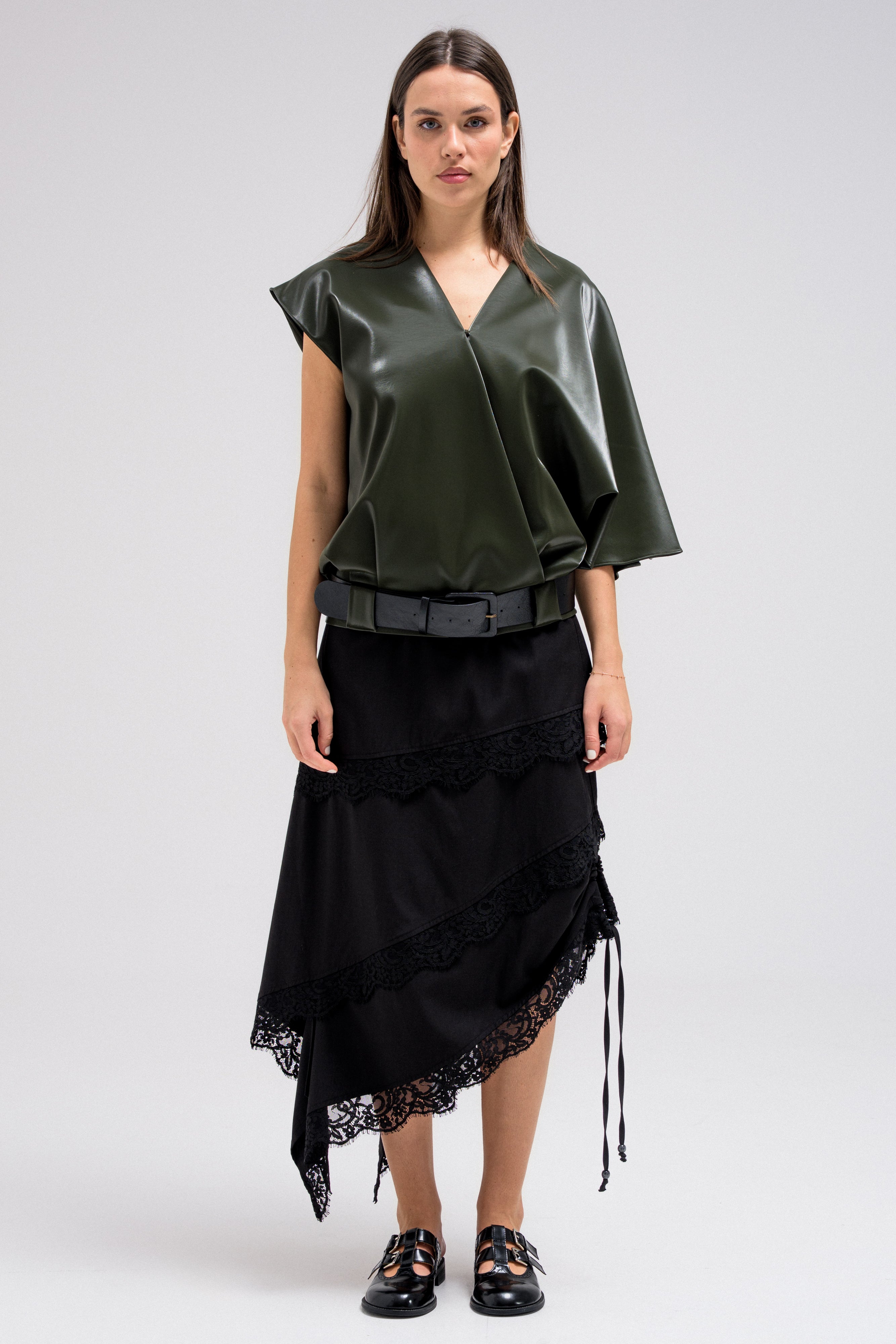 KAVEN ASYMMETRIC TOP