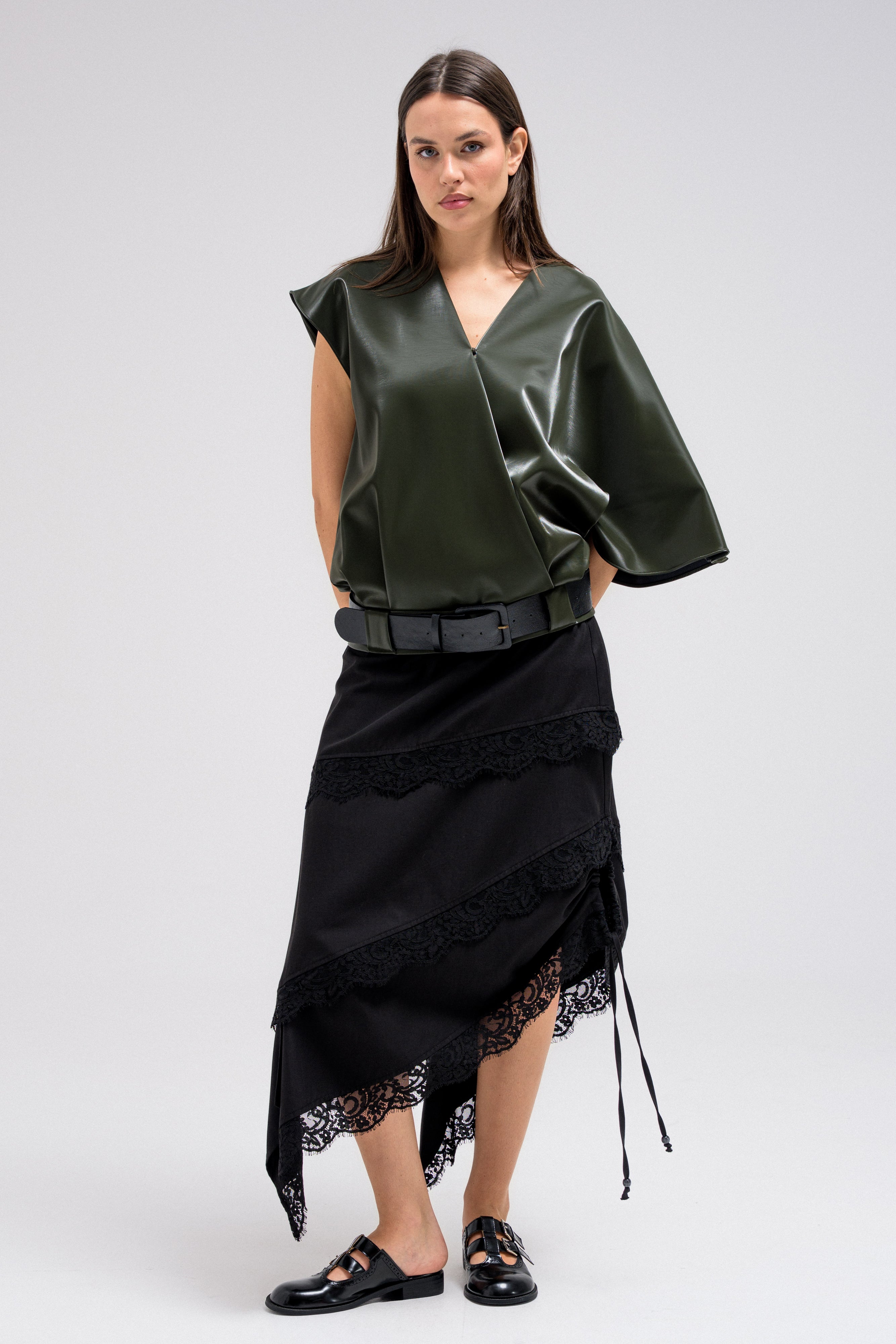 KAVEN ASYMMETRIC TOP