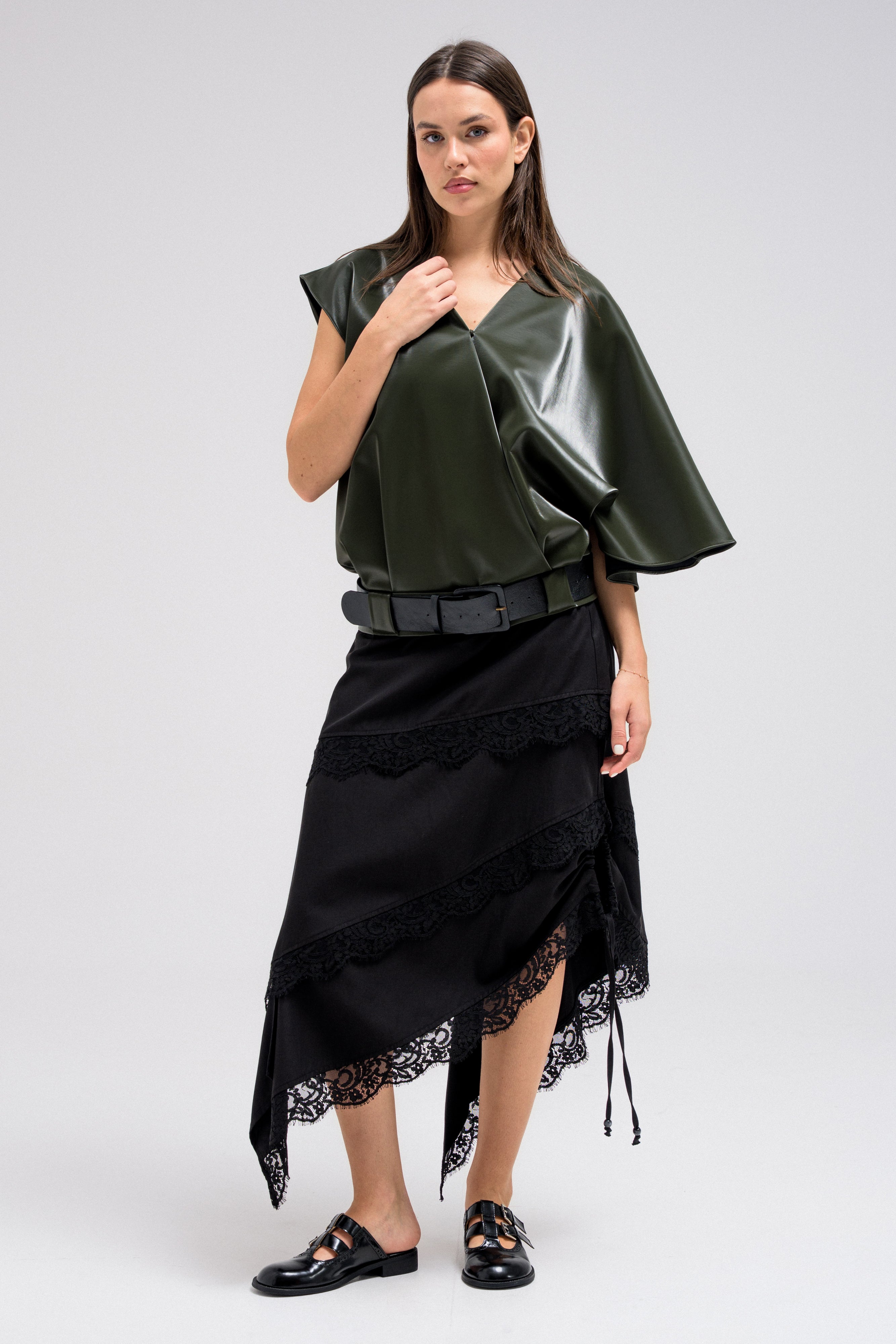 KAVEN ASYMMETRIC TOP