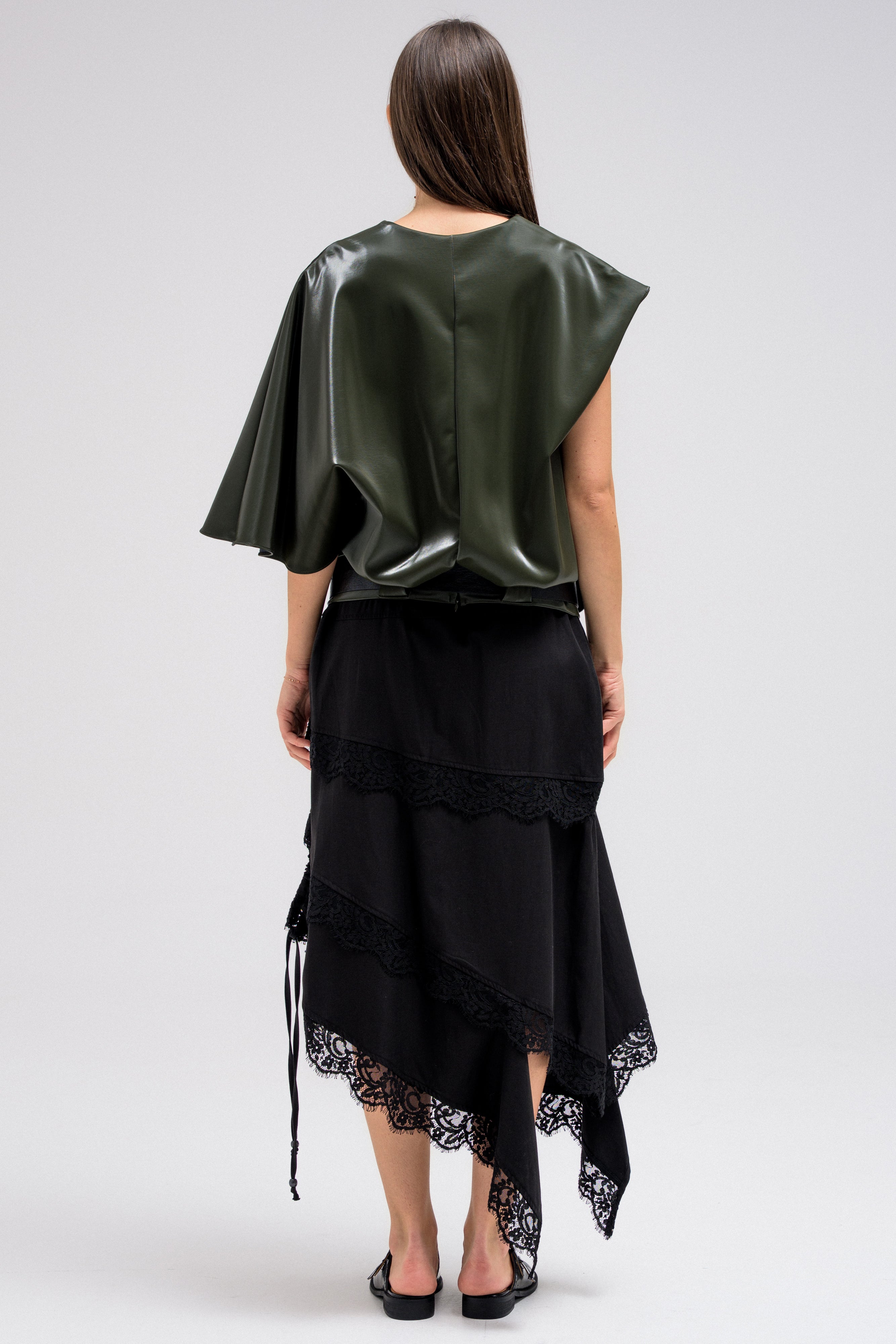 KAVEN ASYMMETRIC TOP