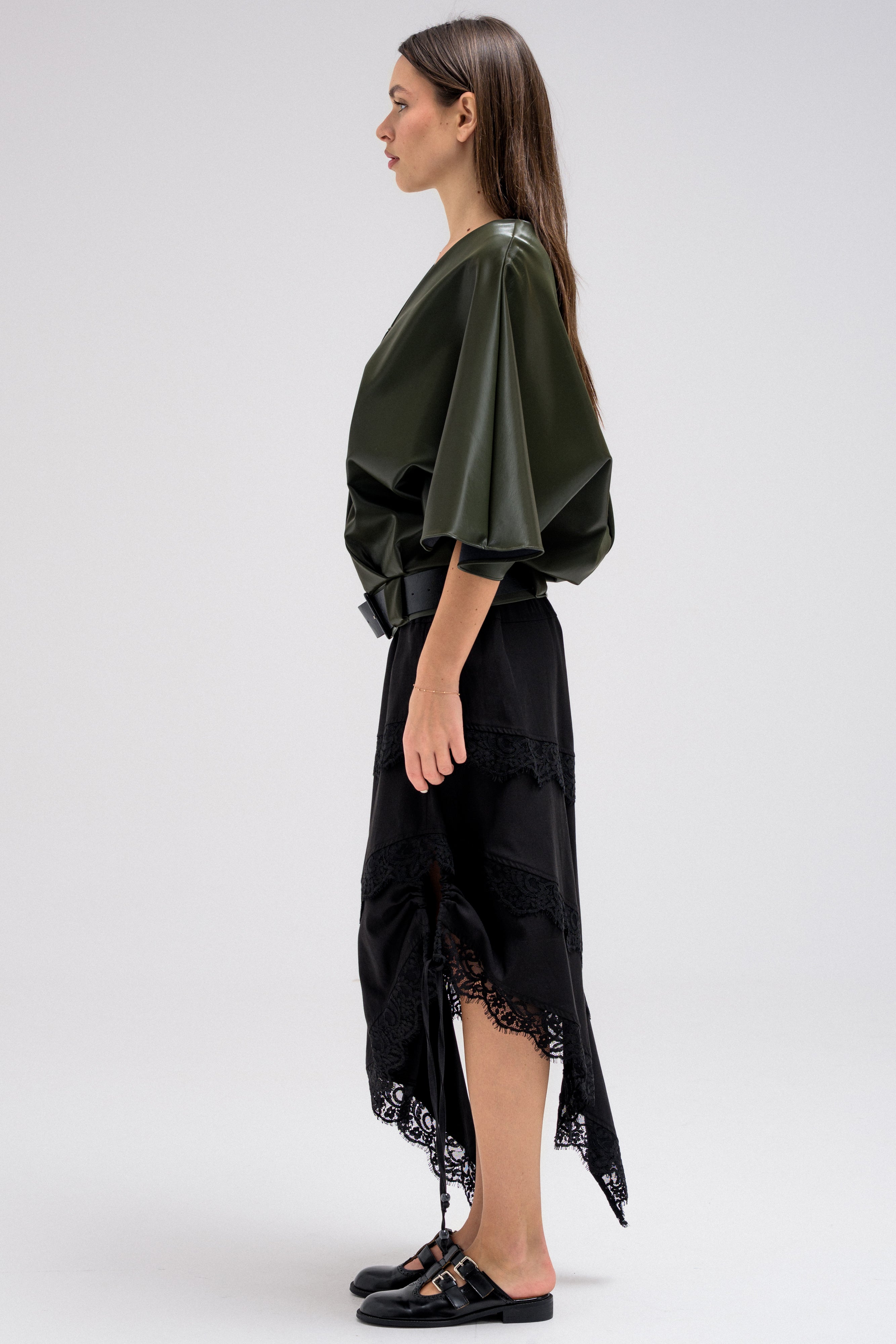 KAVEN ASYMMETRIC TOP