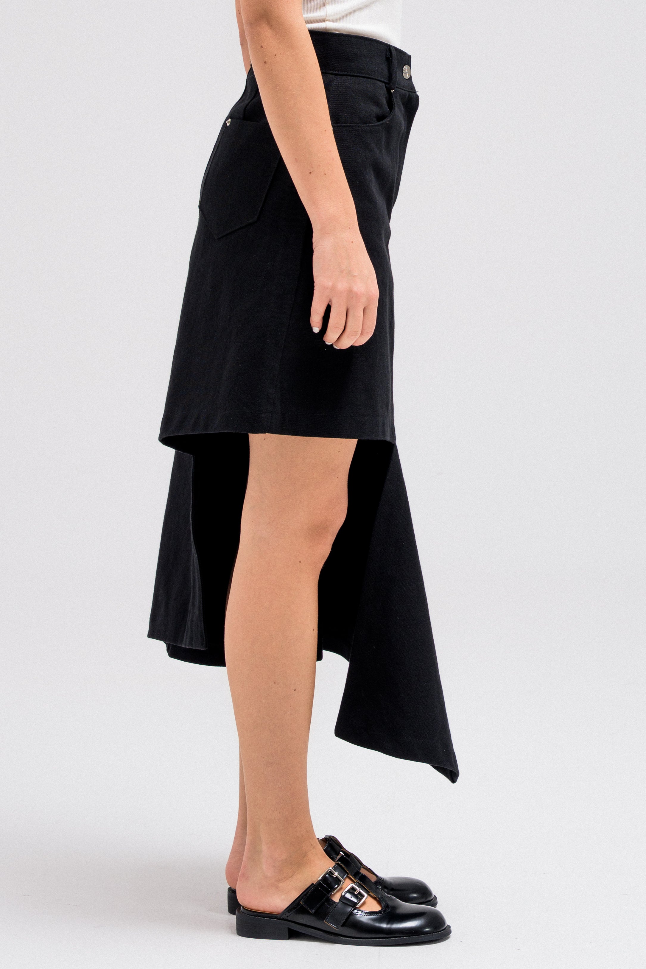 VIREN ASYMMETRIC SKIRT