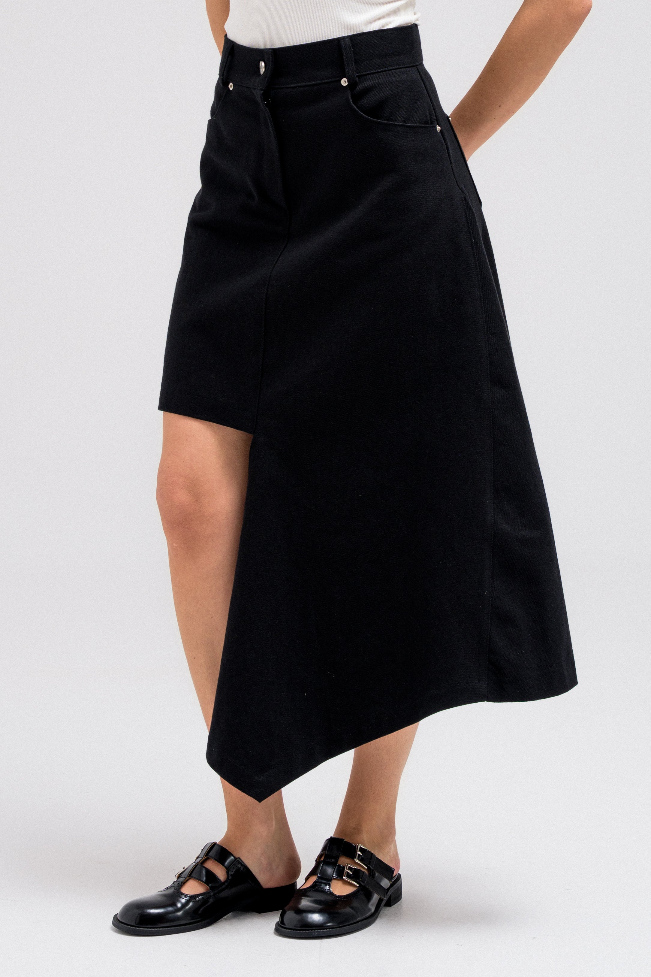 VIREN ASYMMETRIC SKIRT