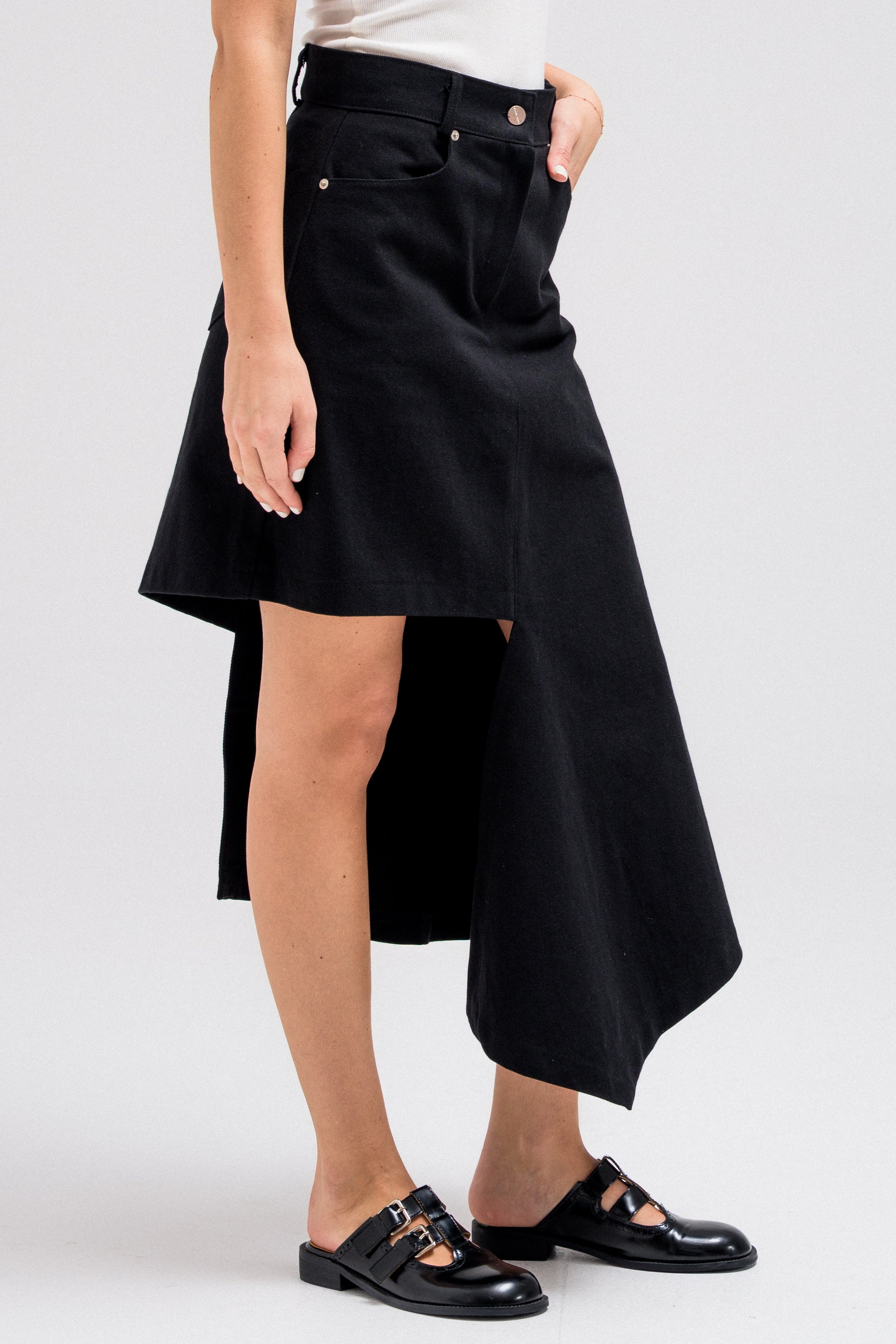 VIREN ASYMMETRIC SKIRT