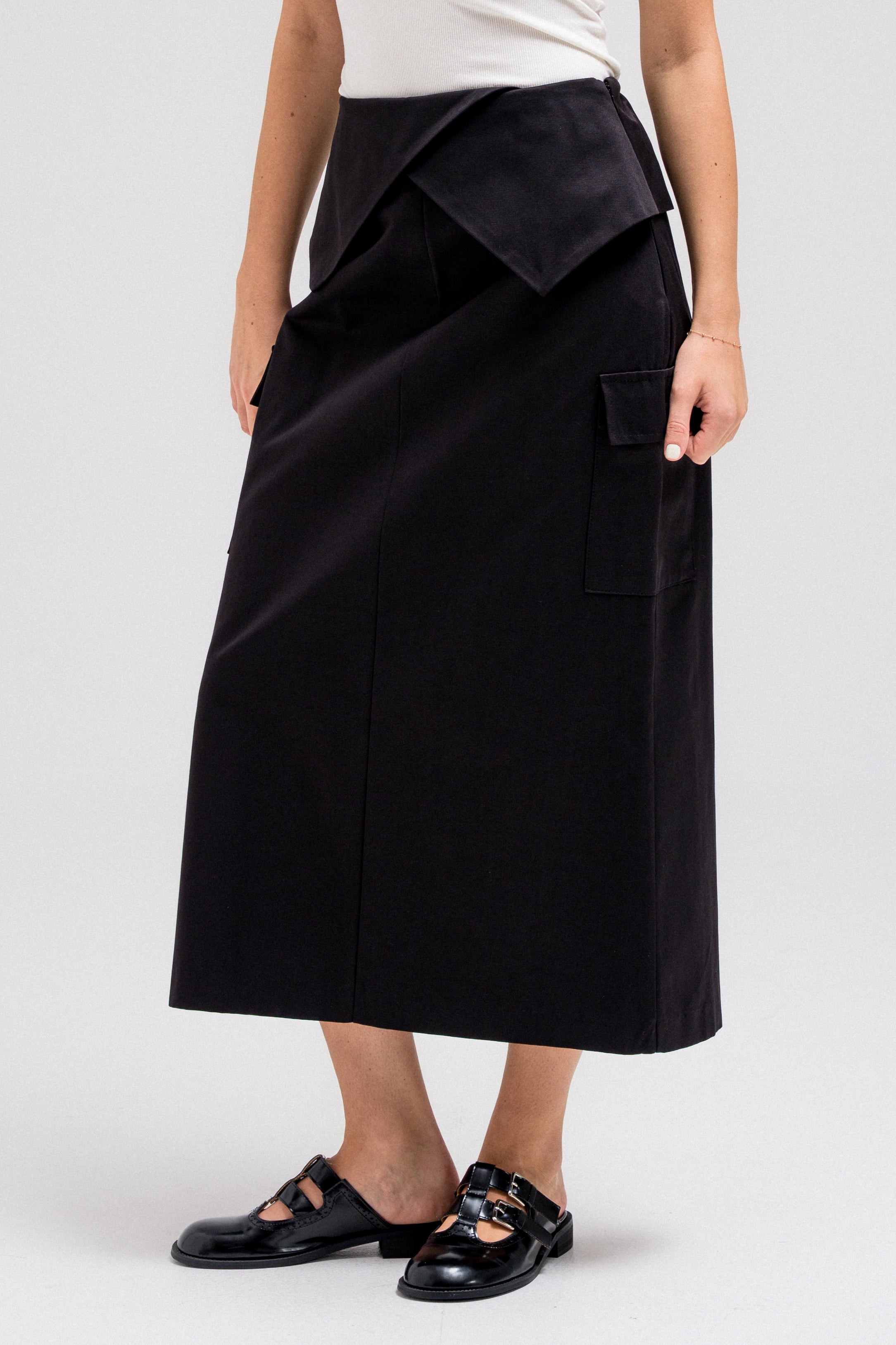 CROSS PANEL SKIRT