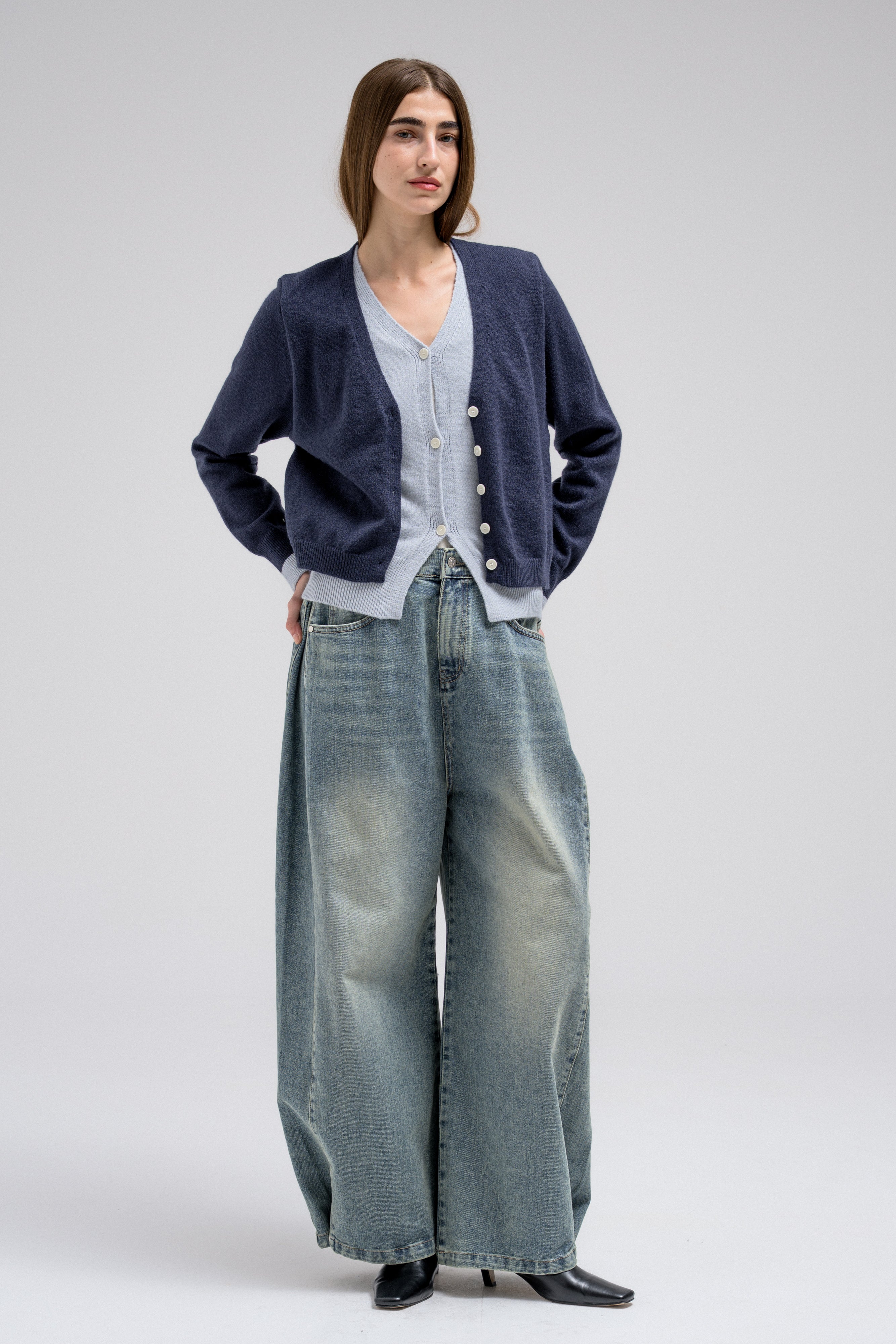 RAY DOUBLE LAYERED CARDIGAN