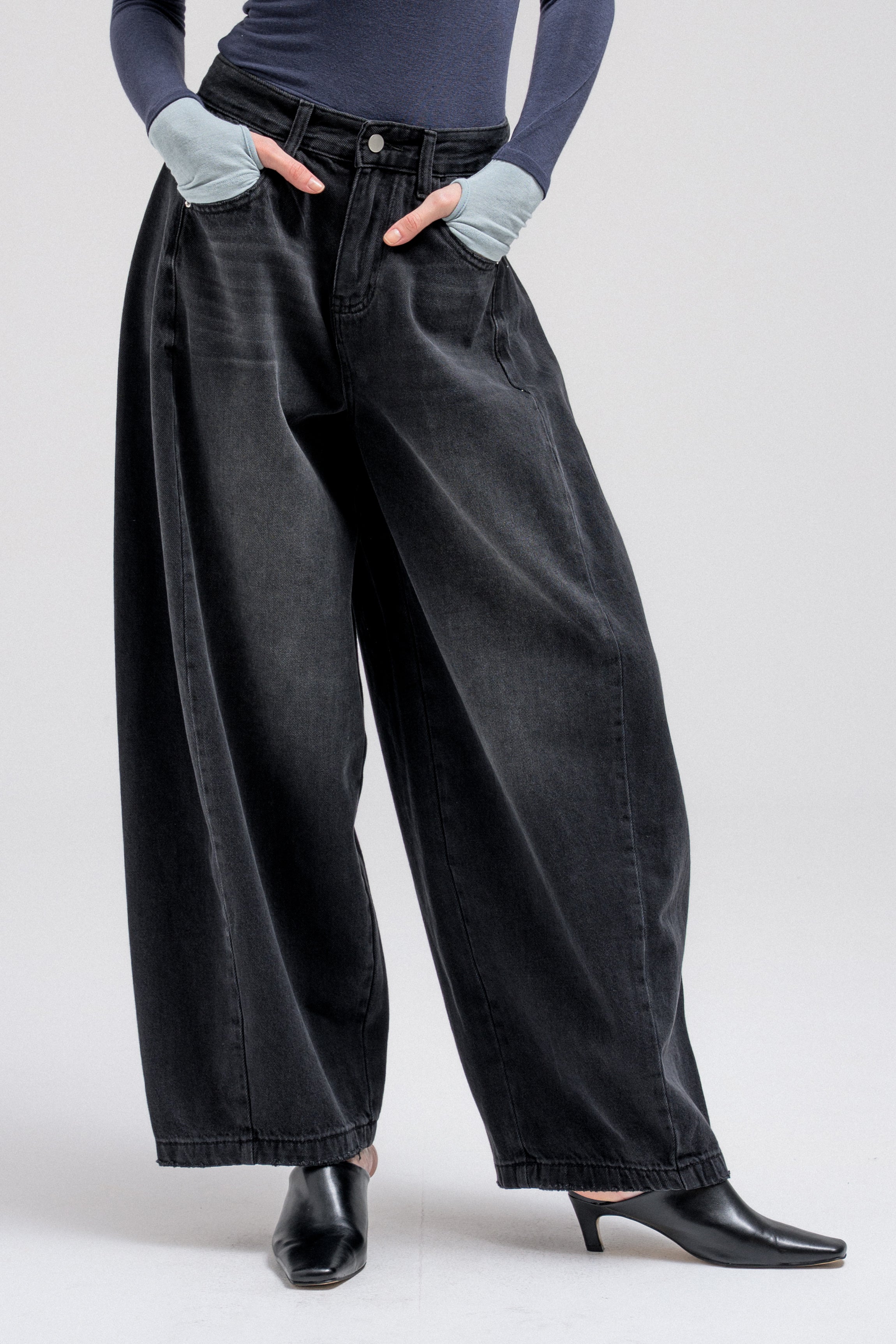 RILEY WIDE LEG JEANS