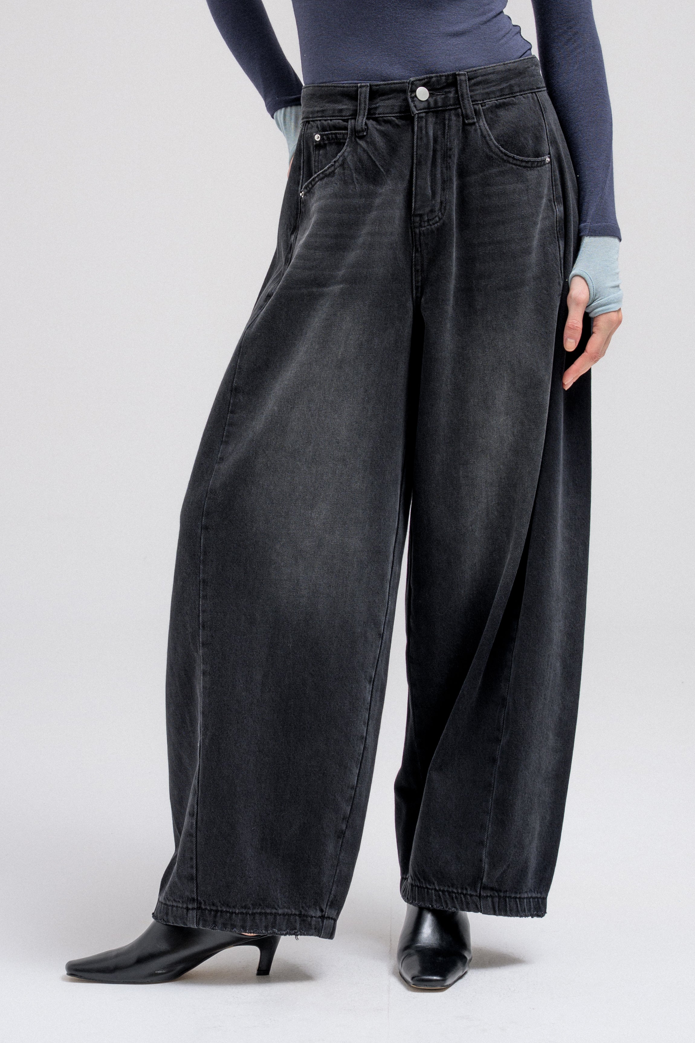 RILEY WIDE LEG JEANS