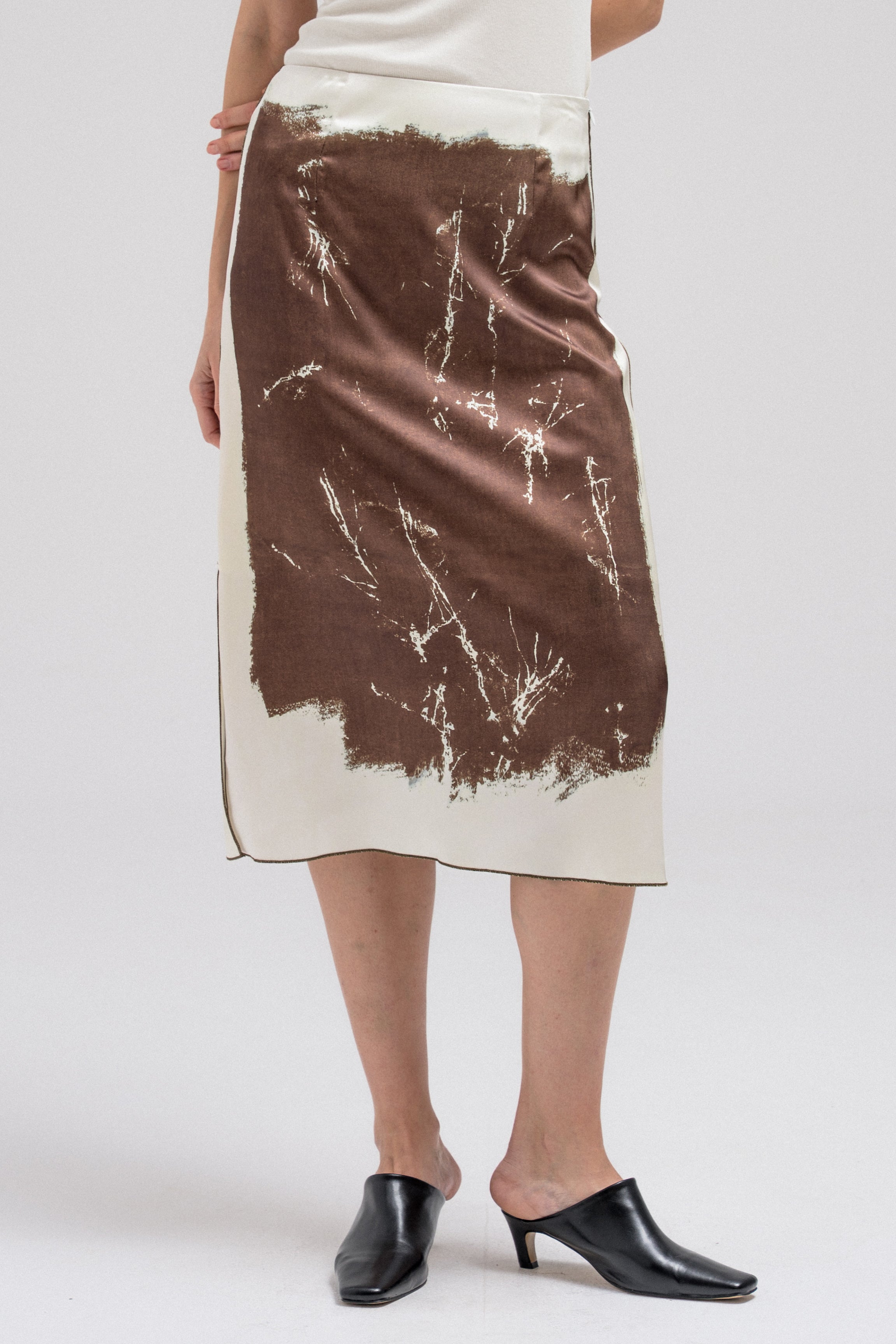 BRENAE SATIN SKIRT