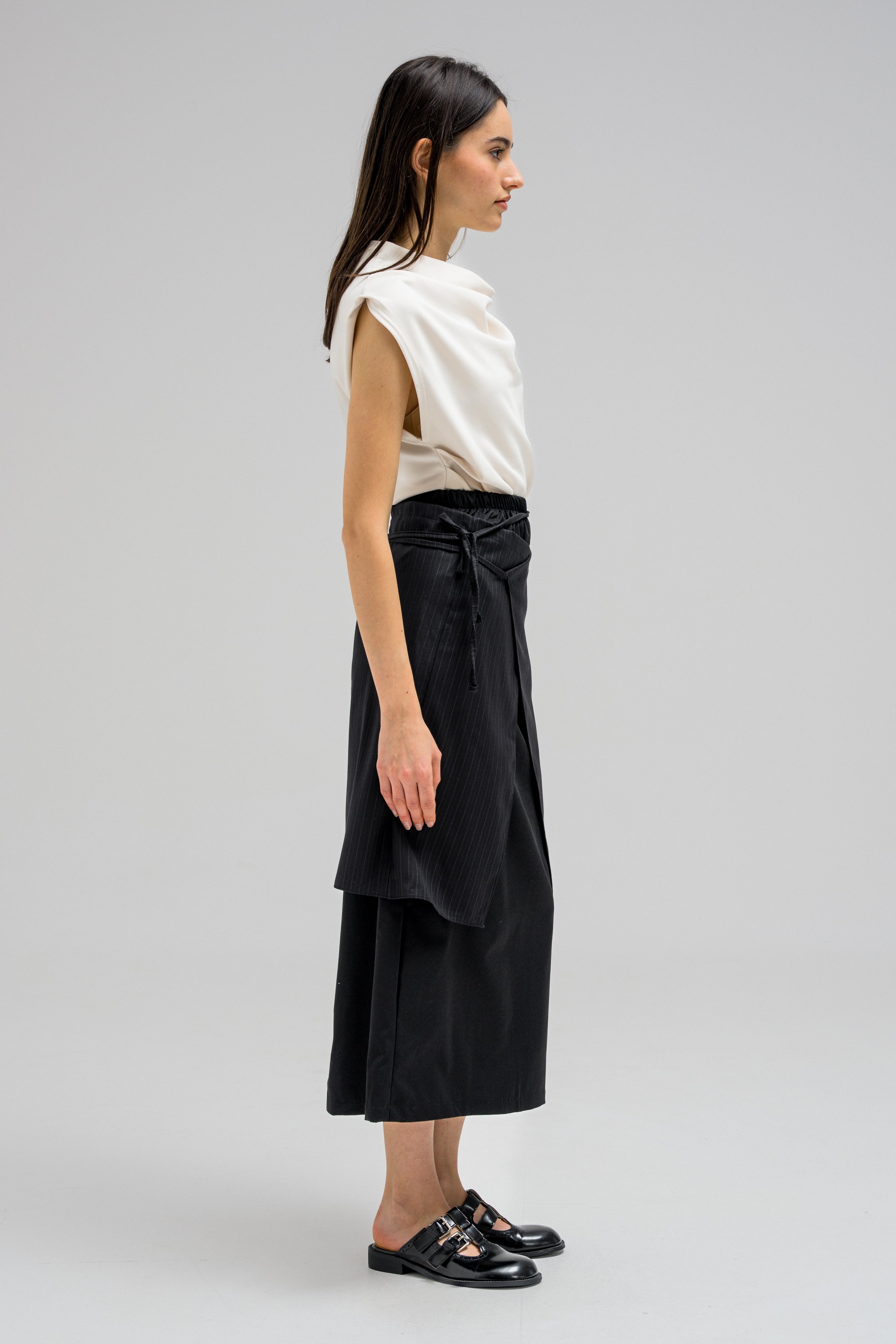 CROSS LAYERED SKIRT