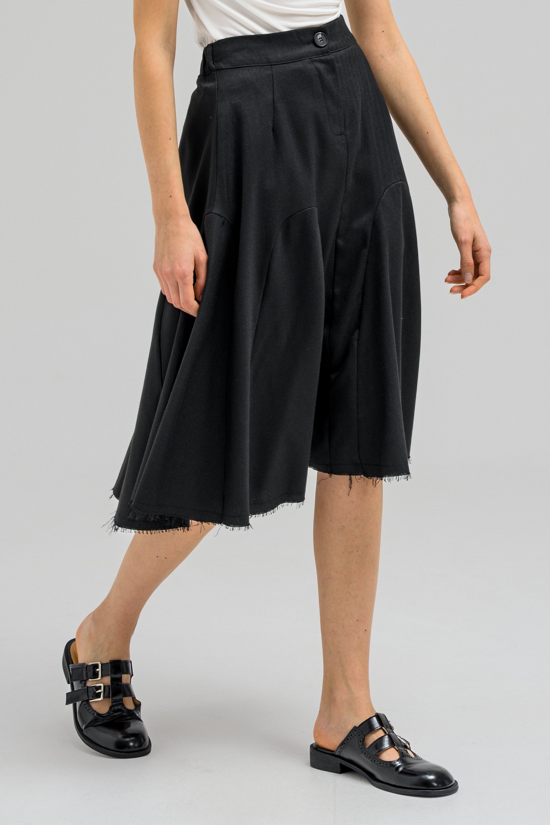 ORBIT SKIRT