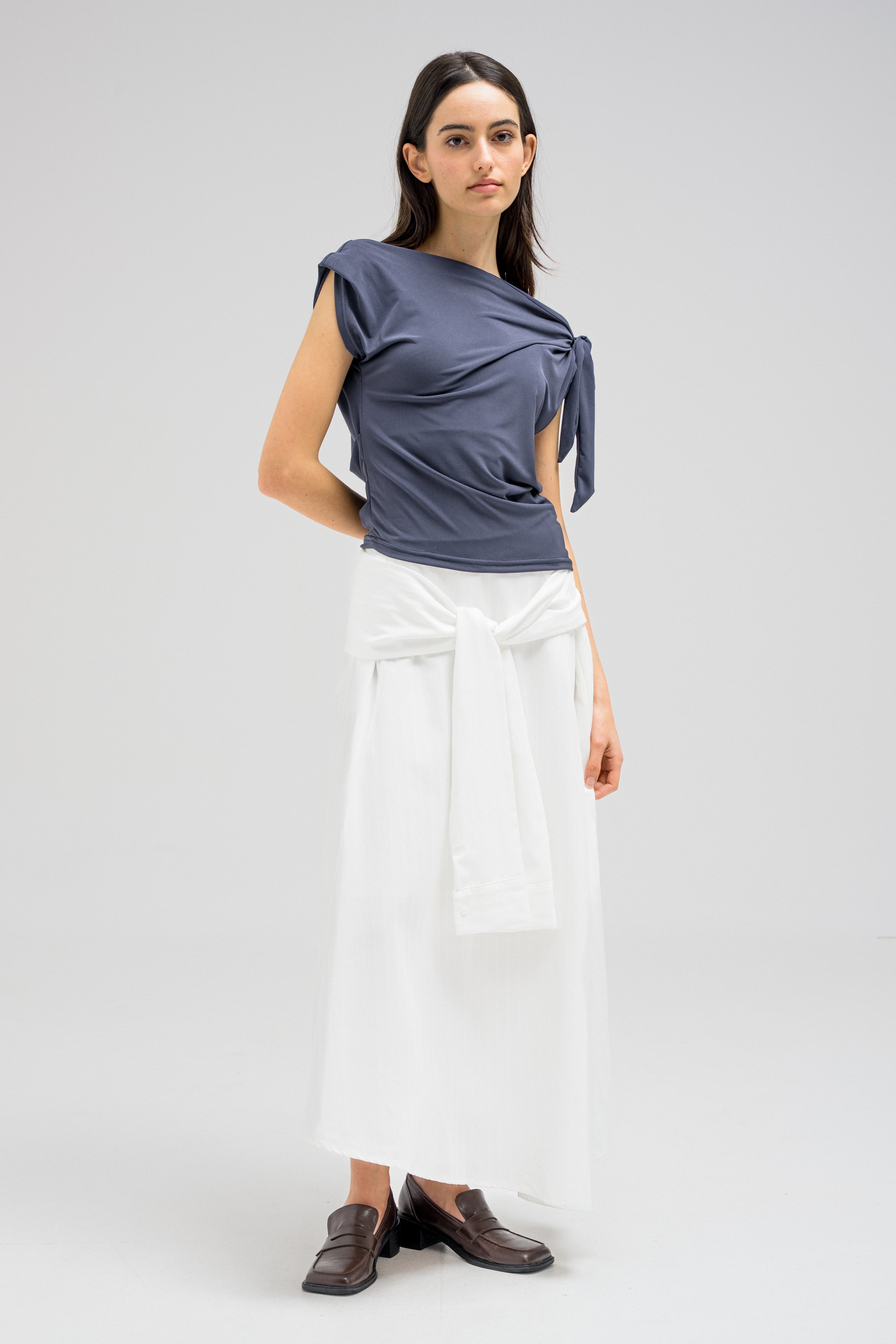 KNOT DRAPE TOP