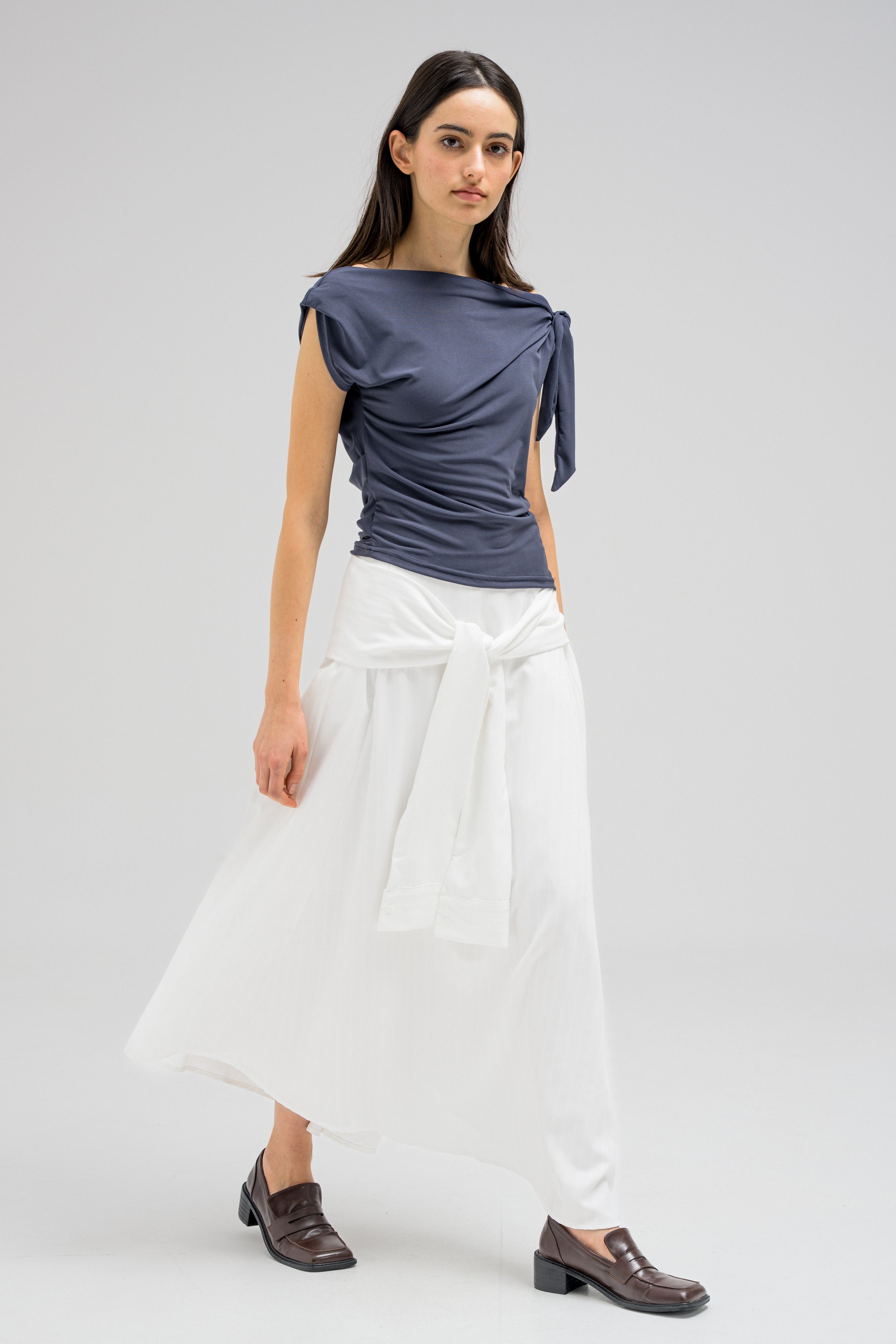 KNOT DRAPE TOP