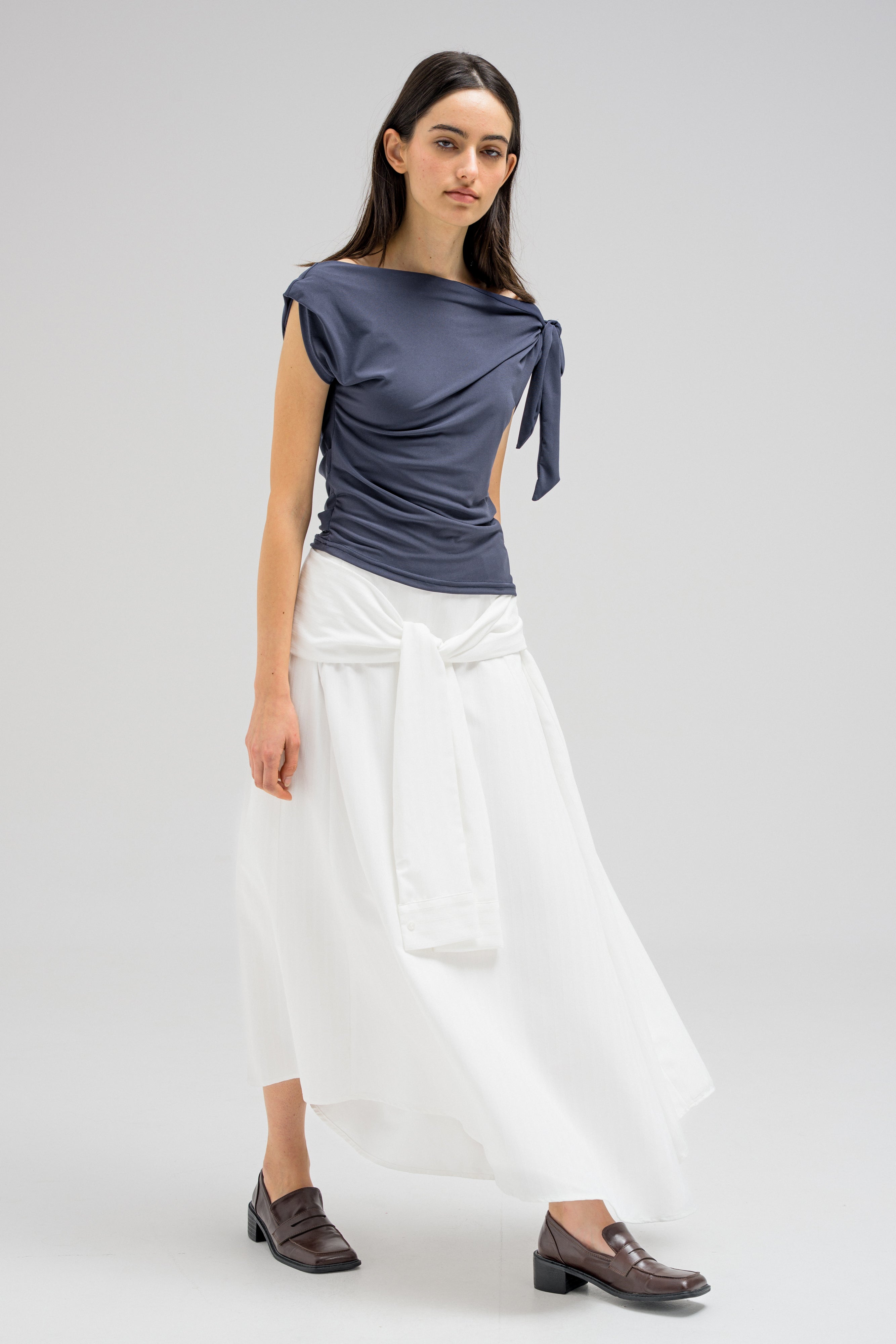 KNOT DRAPE TOP
